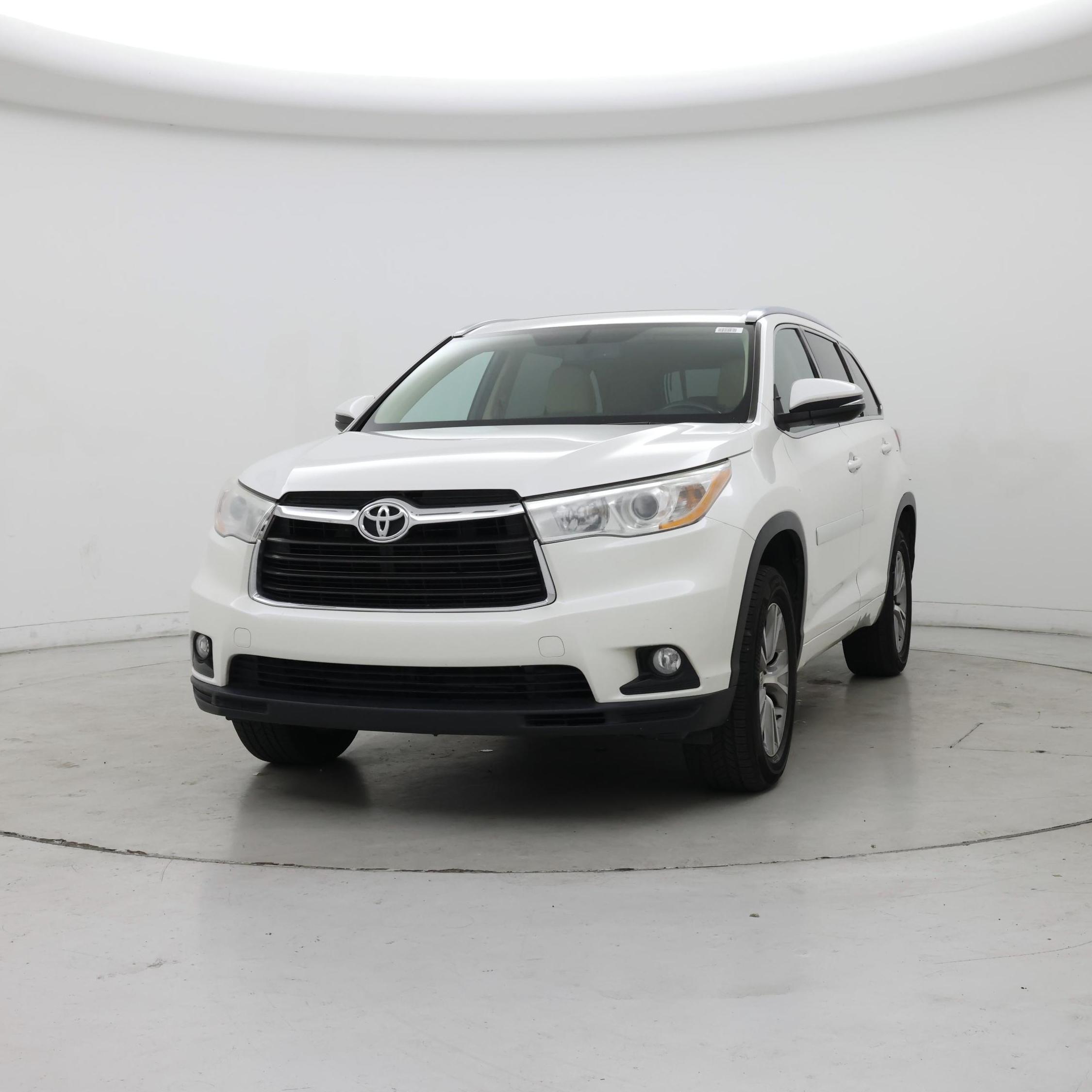 Thumbnail: 2014 Toyota Highlander - 4