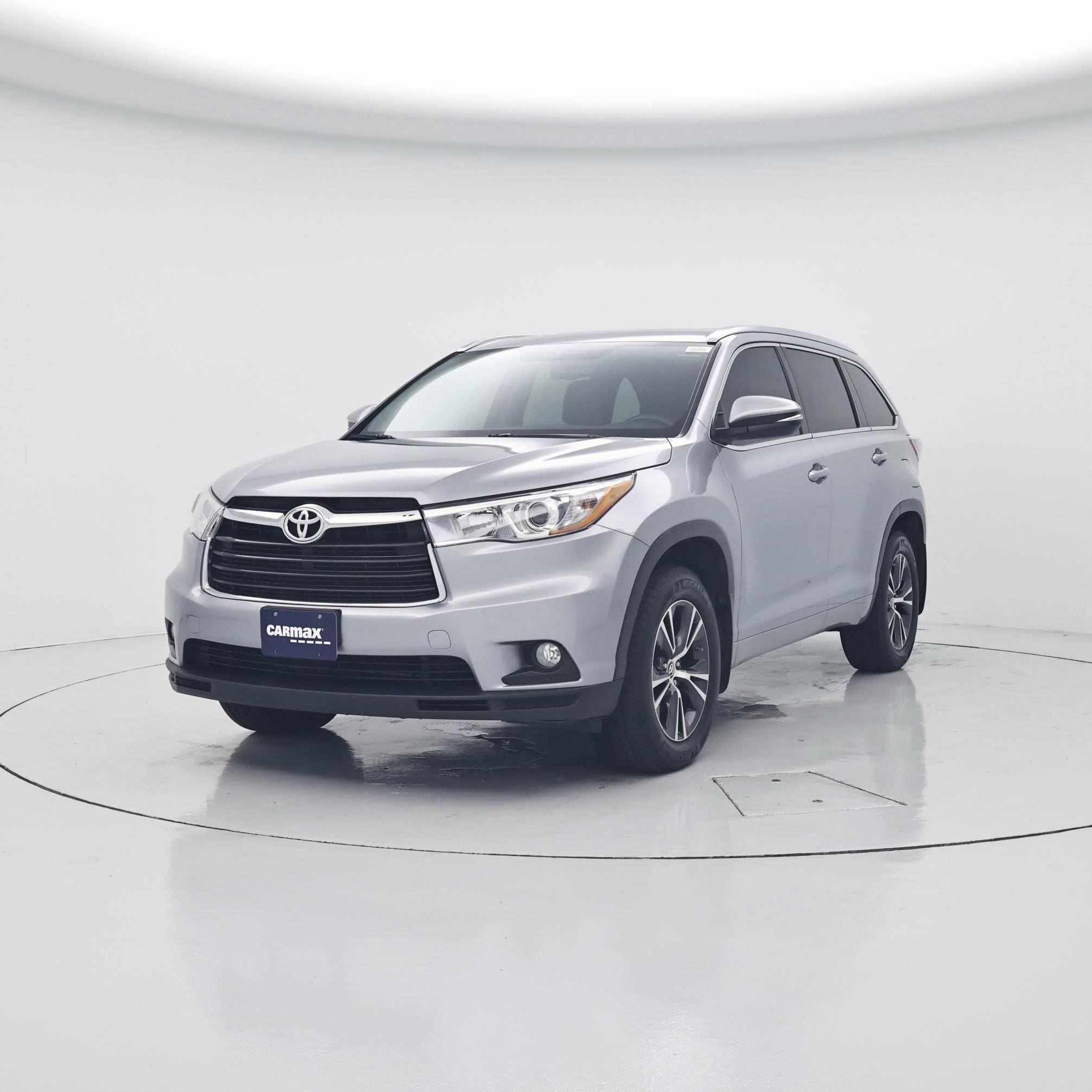Thumbnail: 2016 Toyota Highlander - 4