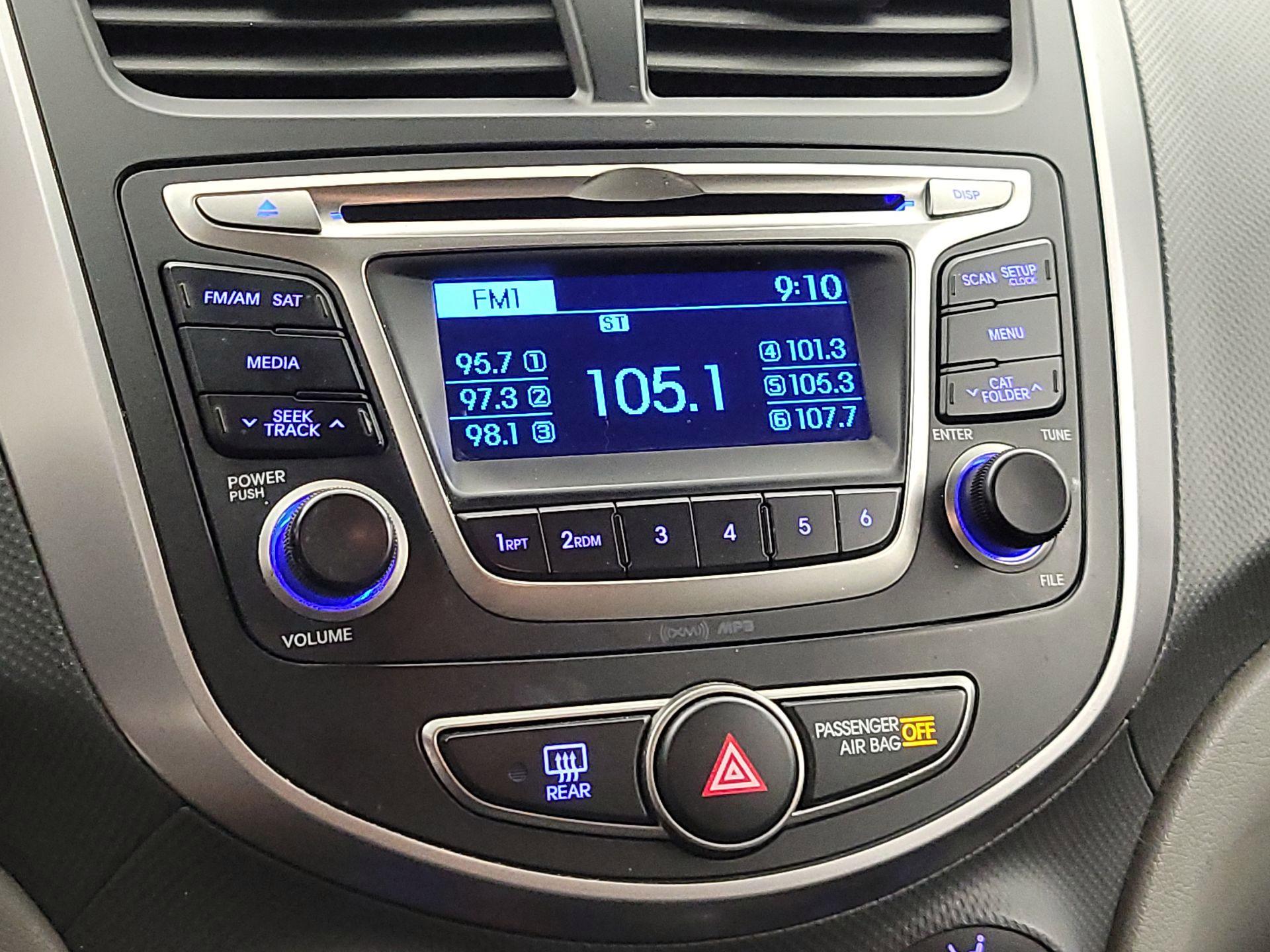 Thumbnail: 2016 Hyundai Accent - 14