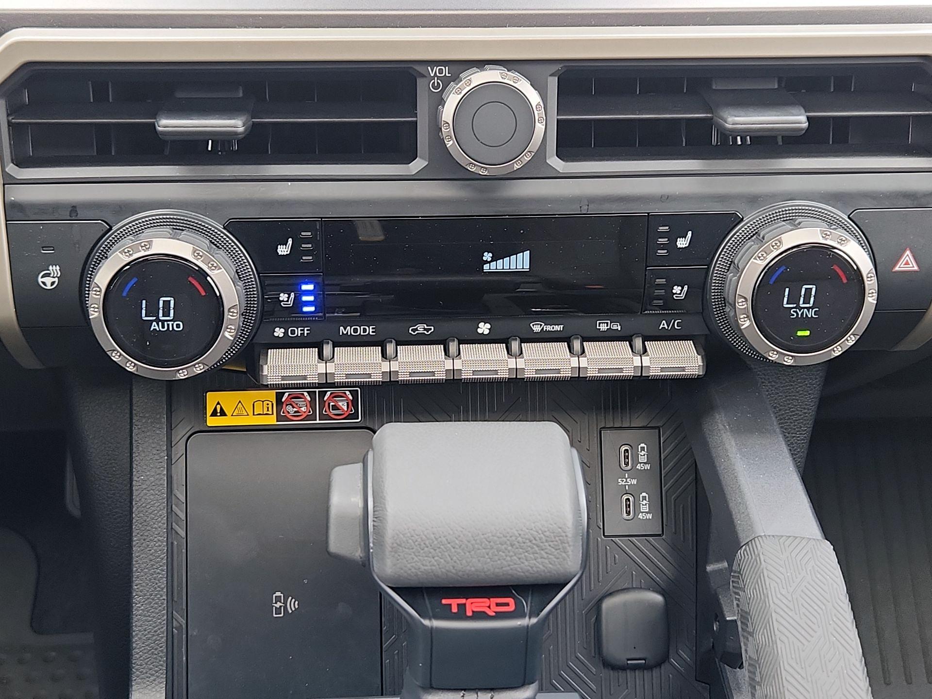 Thumbnail: 2025 Toyota Tacoma - 15