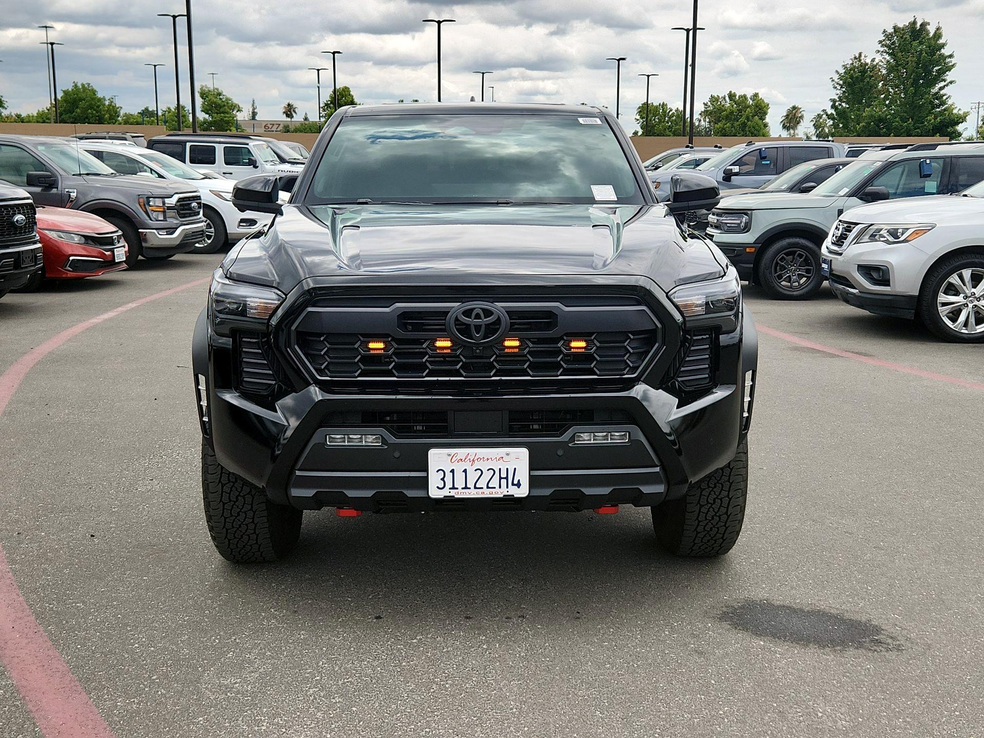 Thumbnail: 2025 Toyota Tacoma - 2