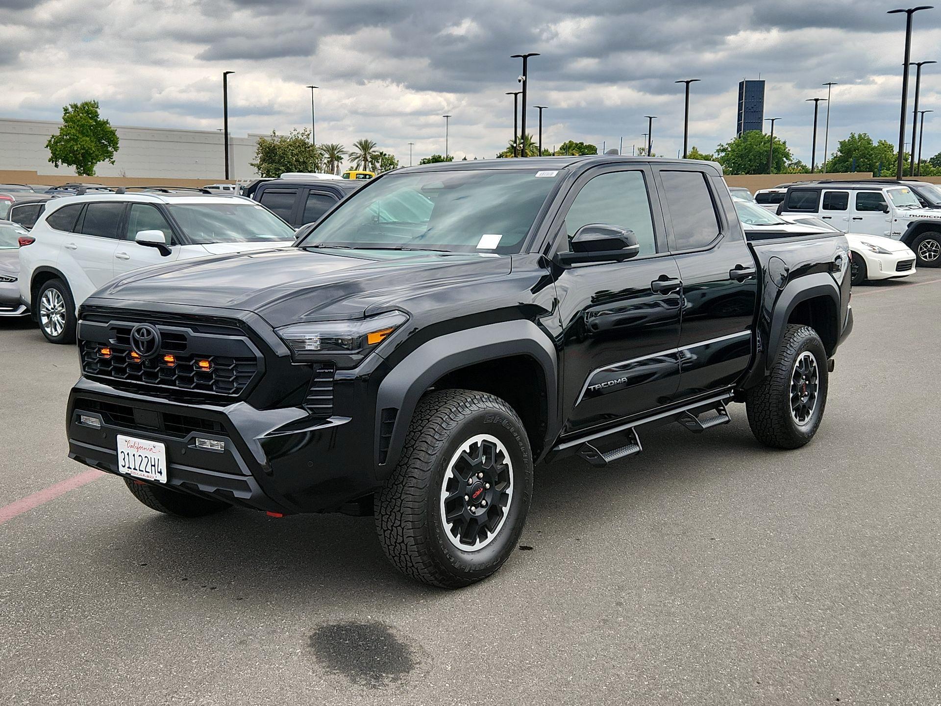 Thumbnail: 2025 Toyota Tacoma - 3
