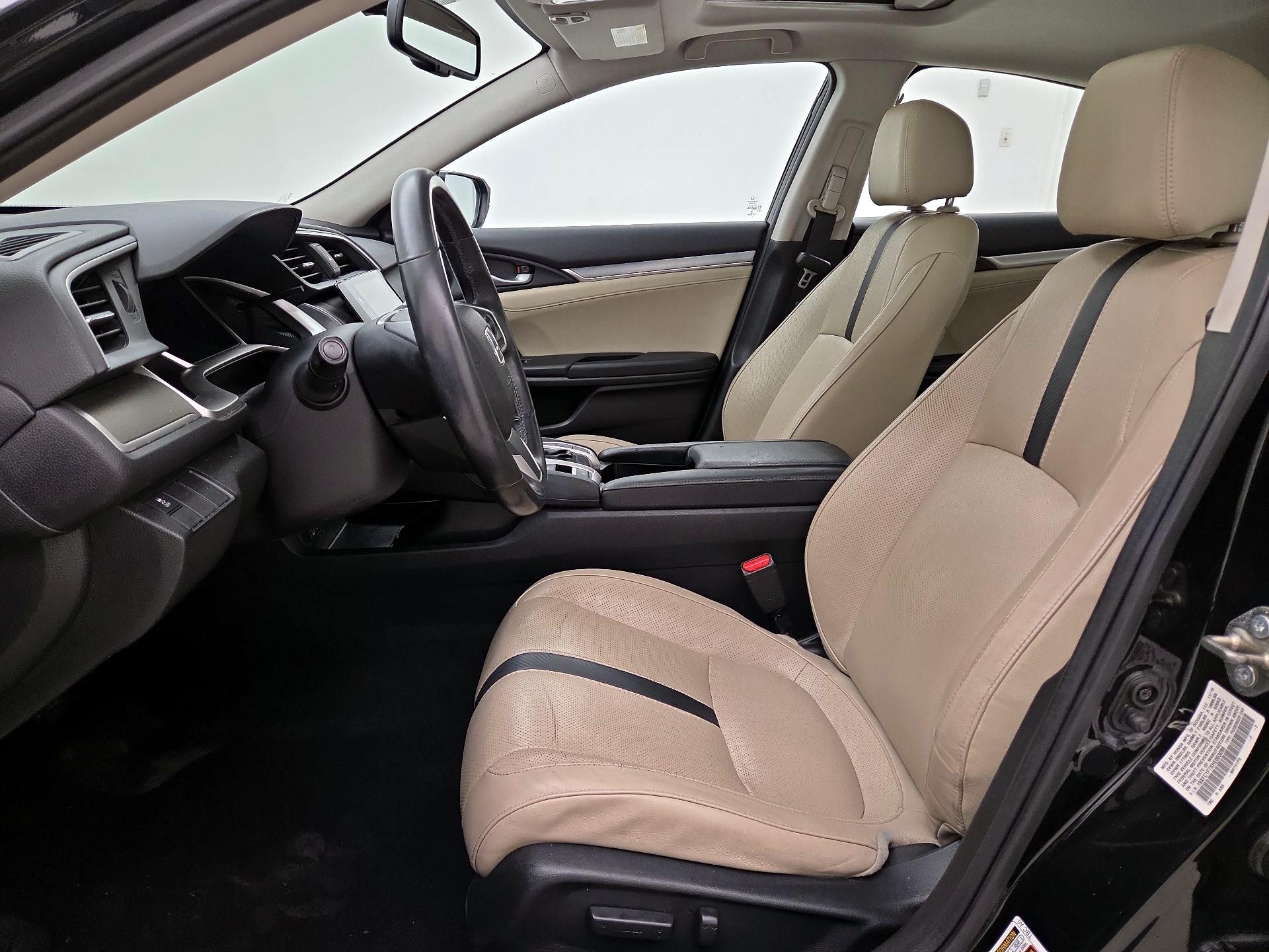 Thumbnail: 2017 Honda Civic - 11