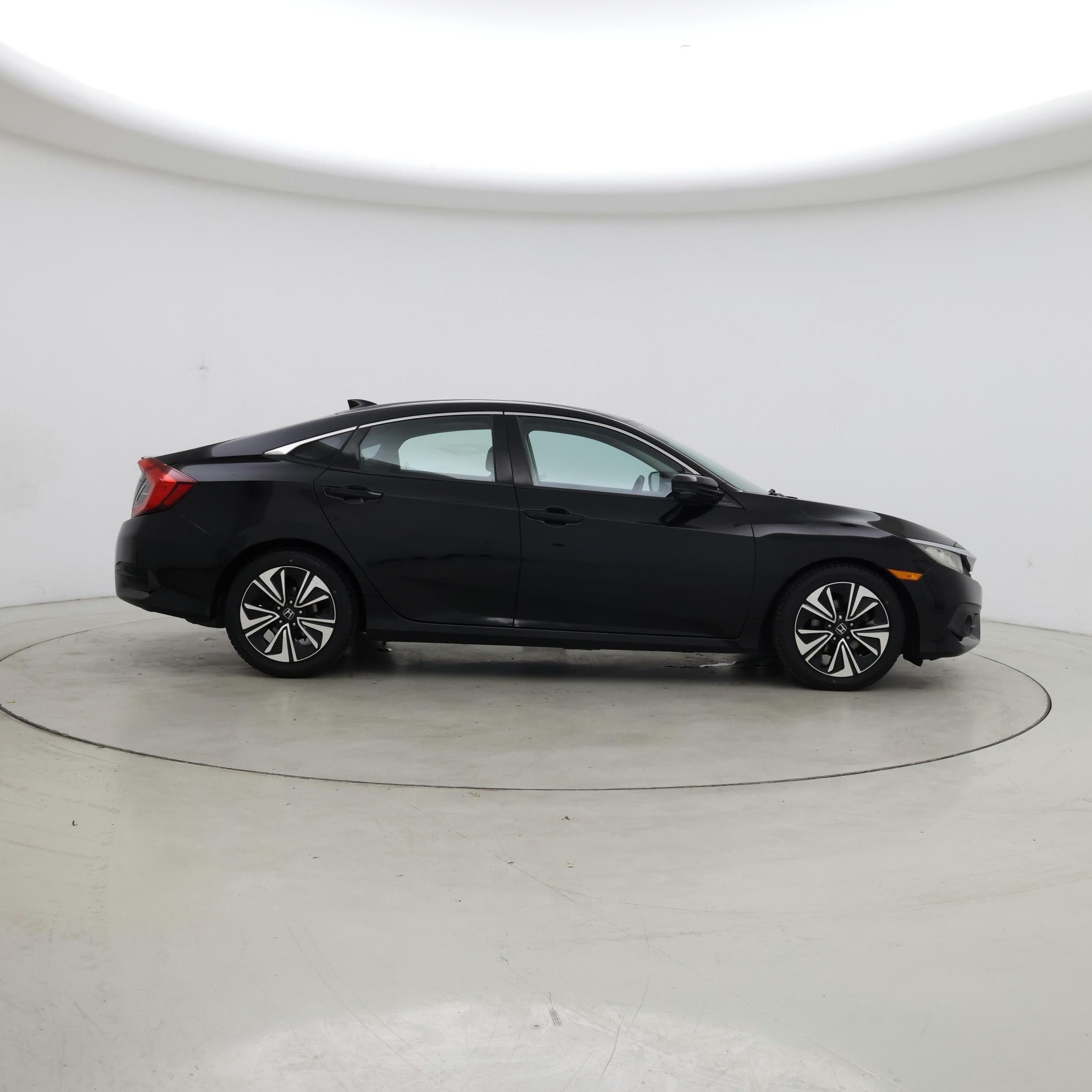 Thumbnail: 2017 Honda Civic - 7