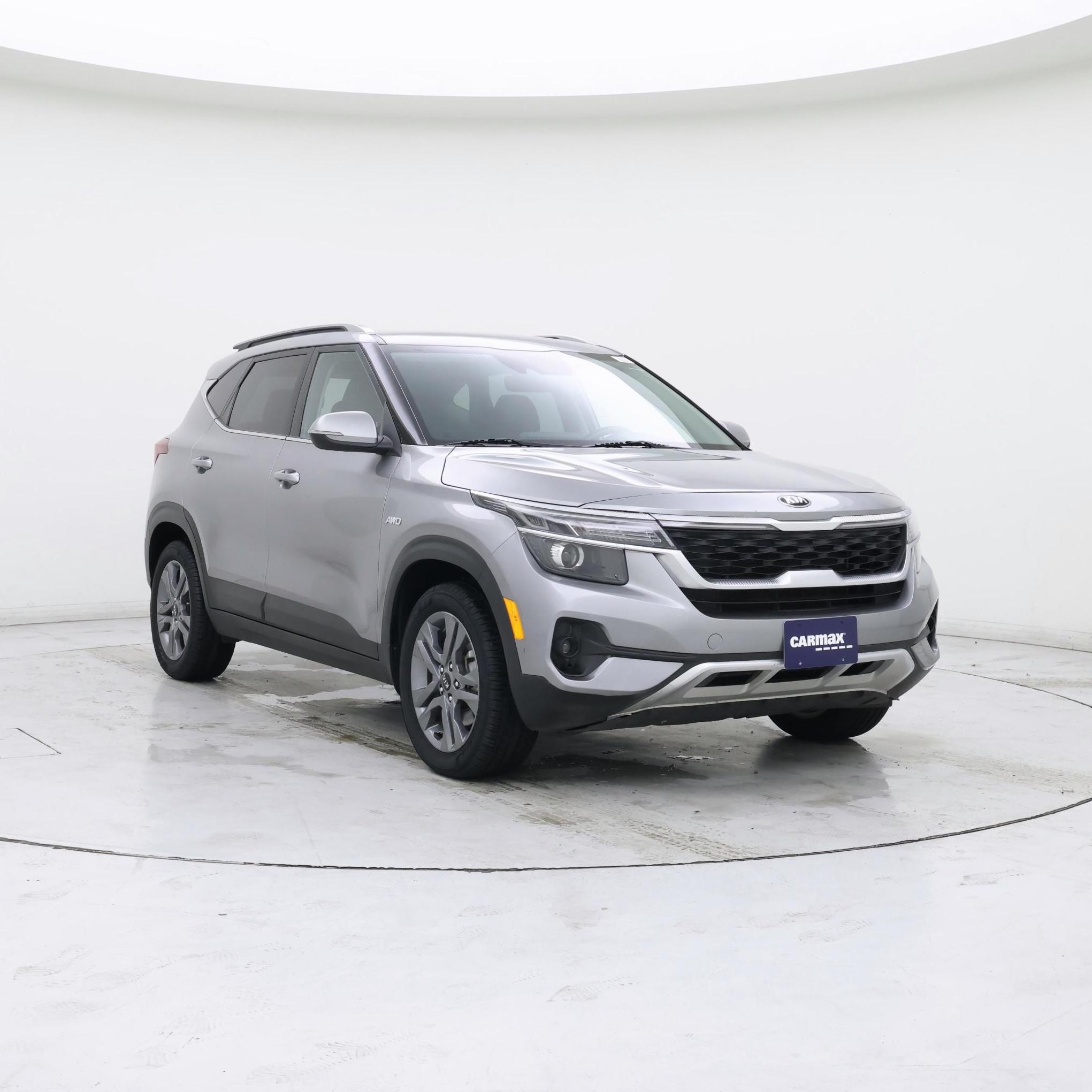 Silver 2021 Kia Seltos SUV / Crossover All-Wheel Drive Automatic