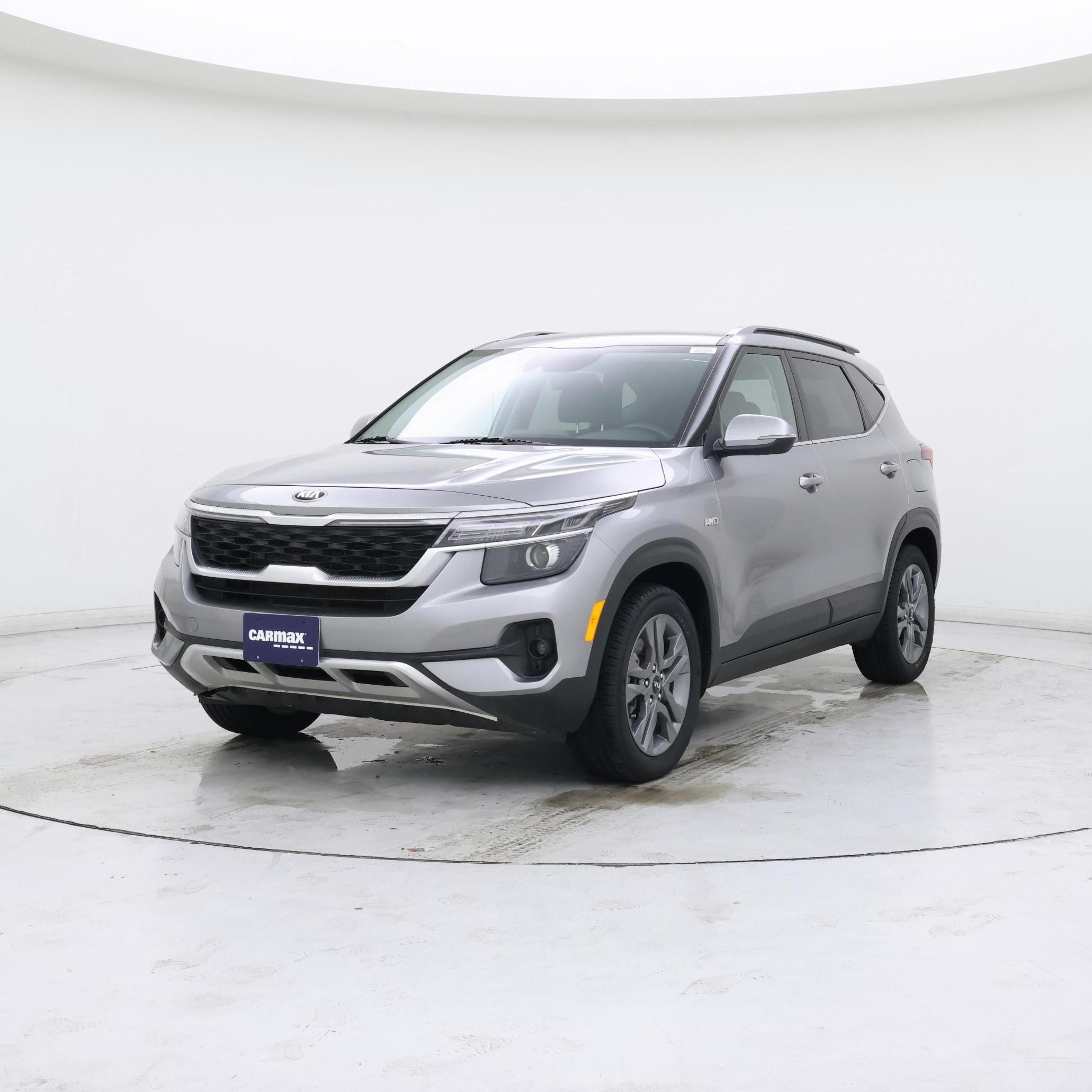 Thumbnail: 2021 Kia Seltos - 4