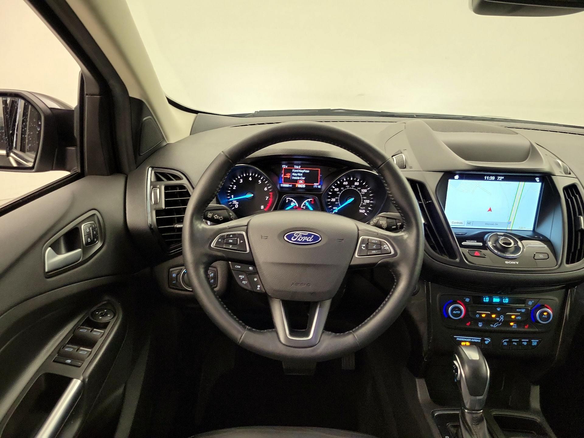 Thumbnail: 2019 Ford Escape - 10