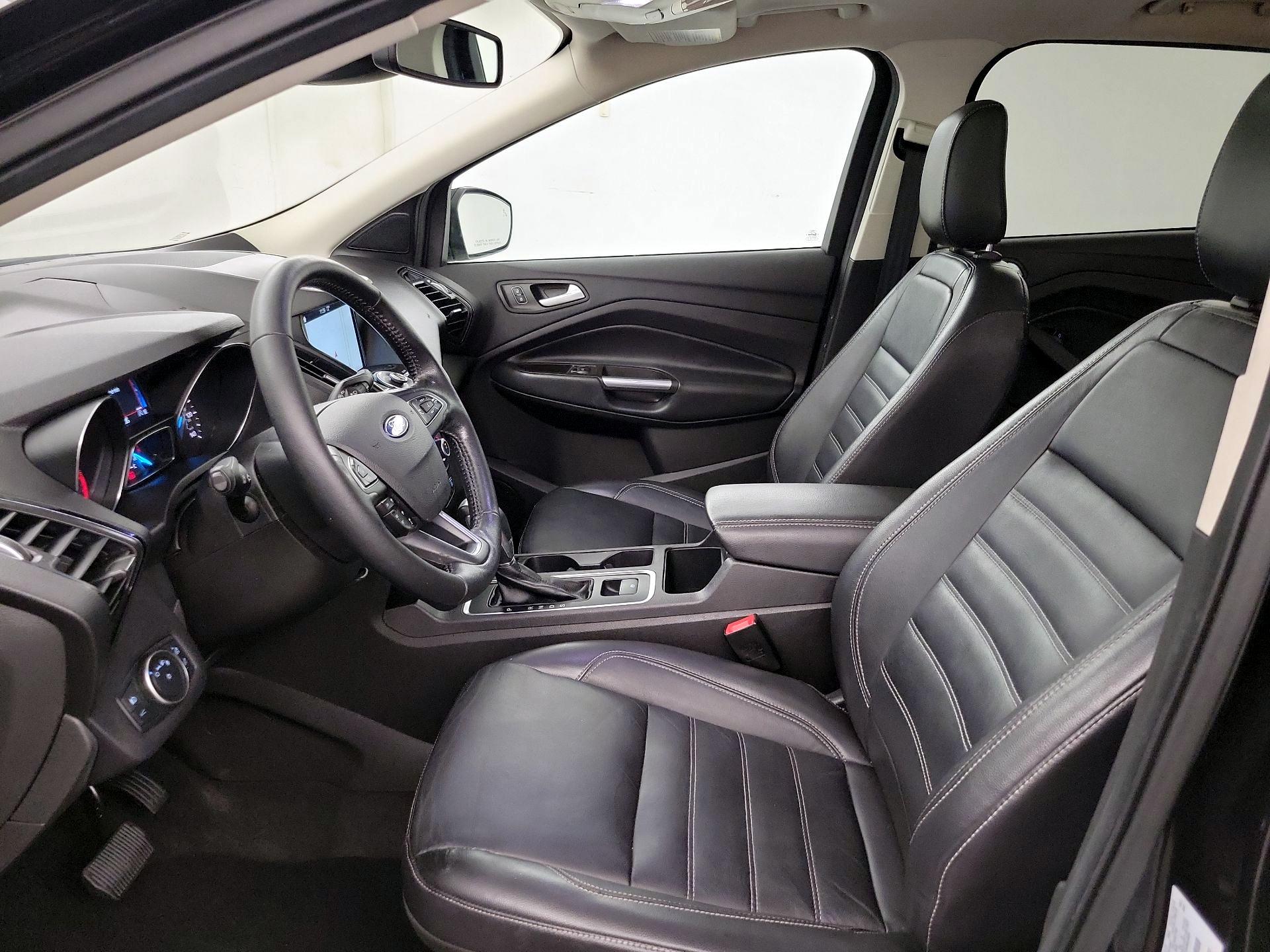 Thumbnail: 2019 Ford Escape - 11