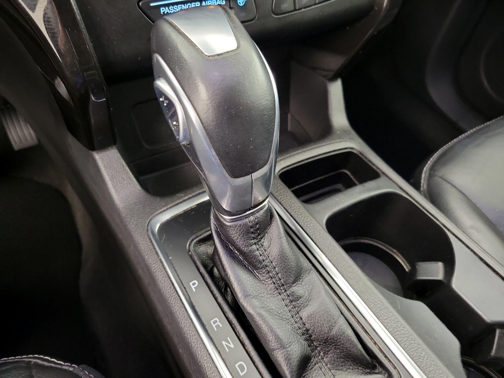 Thumbnail: 2019 Ford Escape - 18
