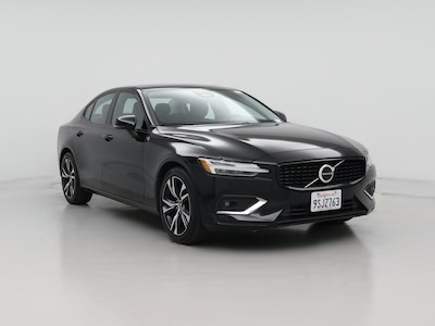 2024 Volvo S60 B5 Core Dark Theme