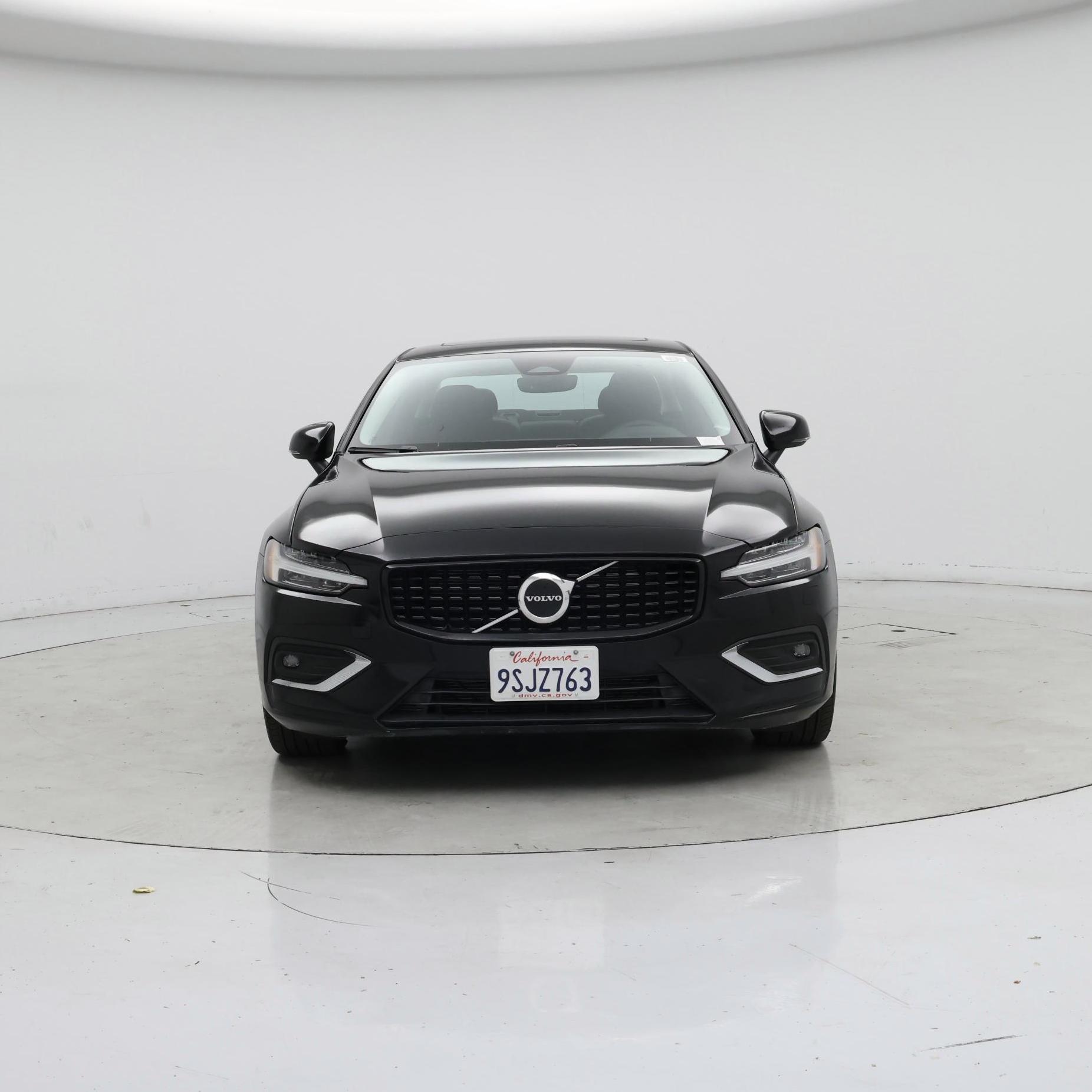 Thumbnail: 2024 Volvo S60 - 5
