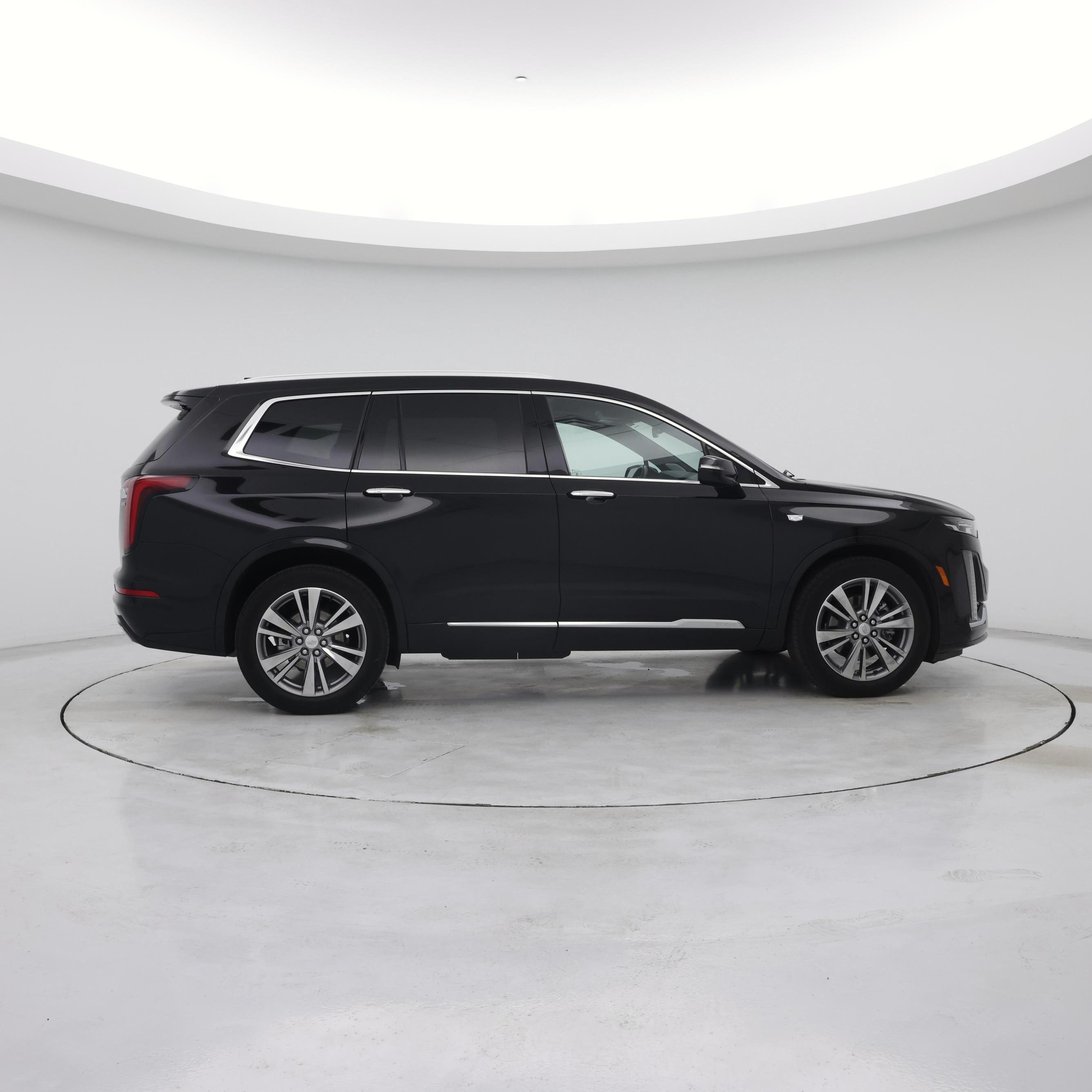 Thumbnail: 2025 Cadillac XT6 - 7