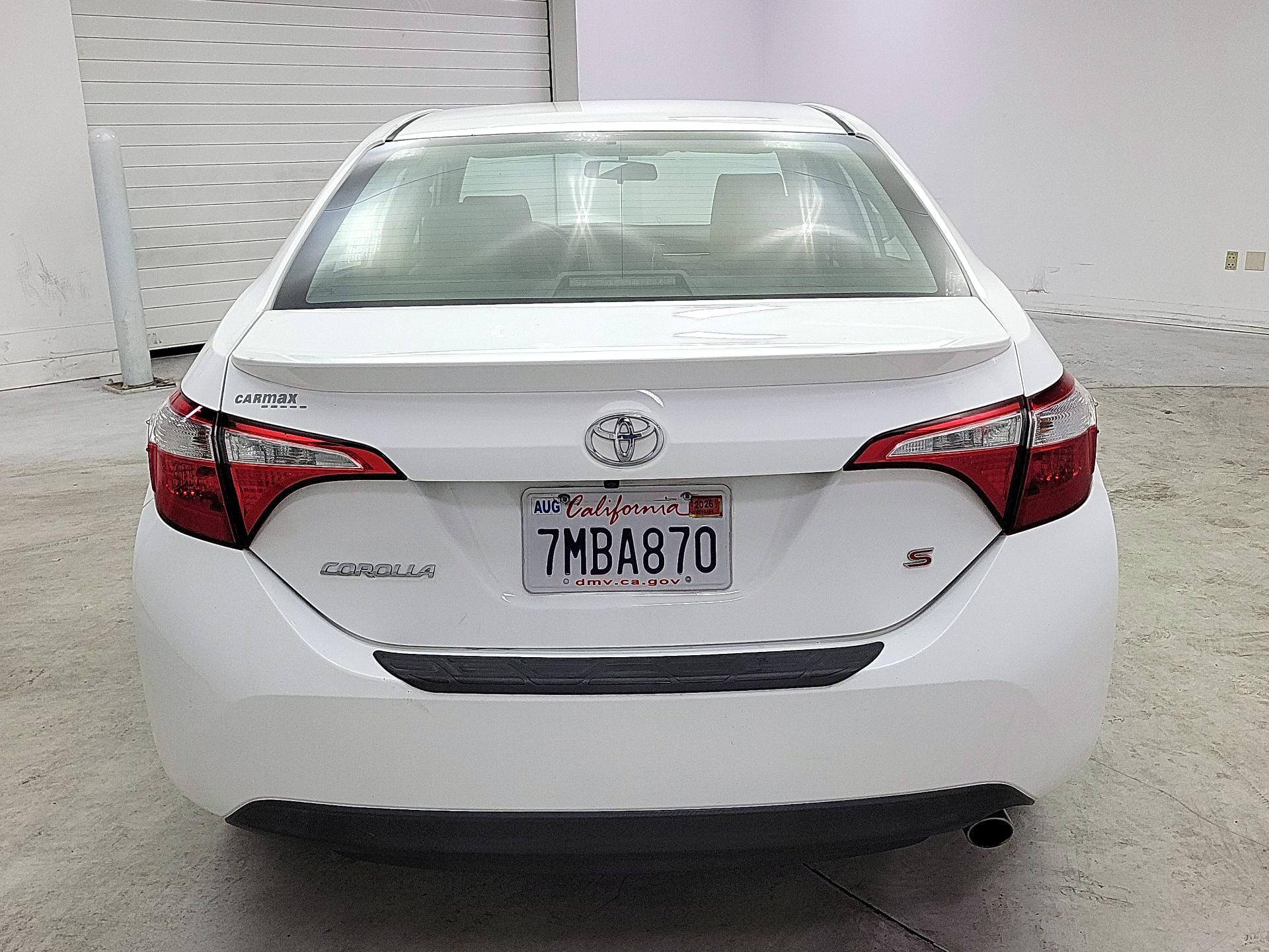 Thumbnail: 2015 Toyota Corolla - 6