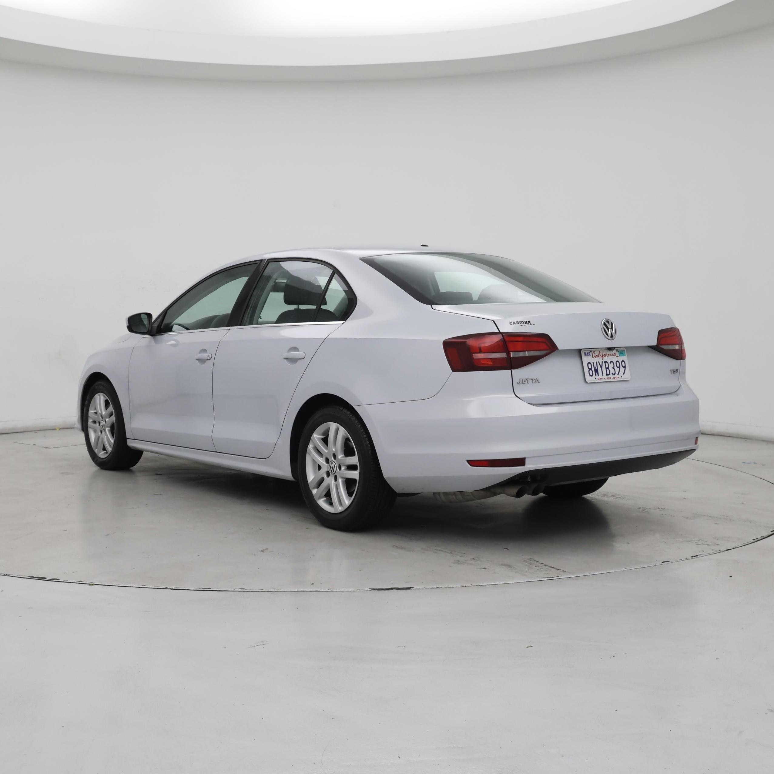 Thumbnail: 2017 Volkswagen Jetta - 2