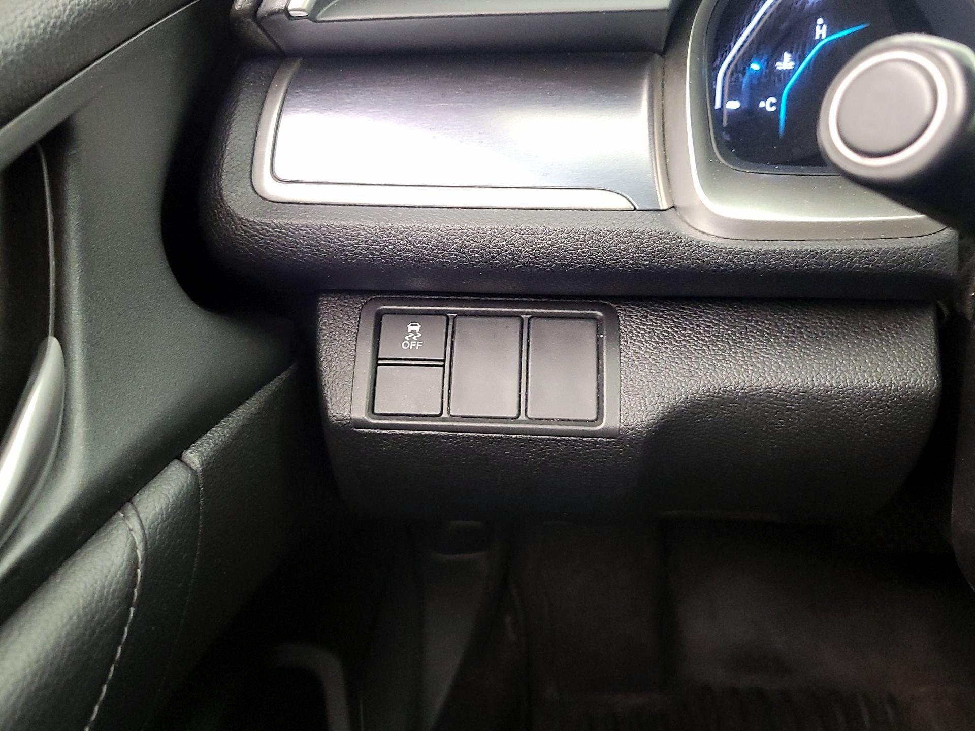 Thumbnail: 2016 Honda Civic - 13