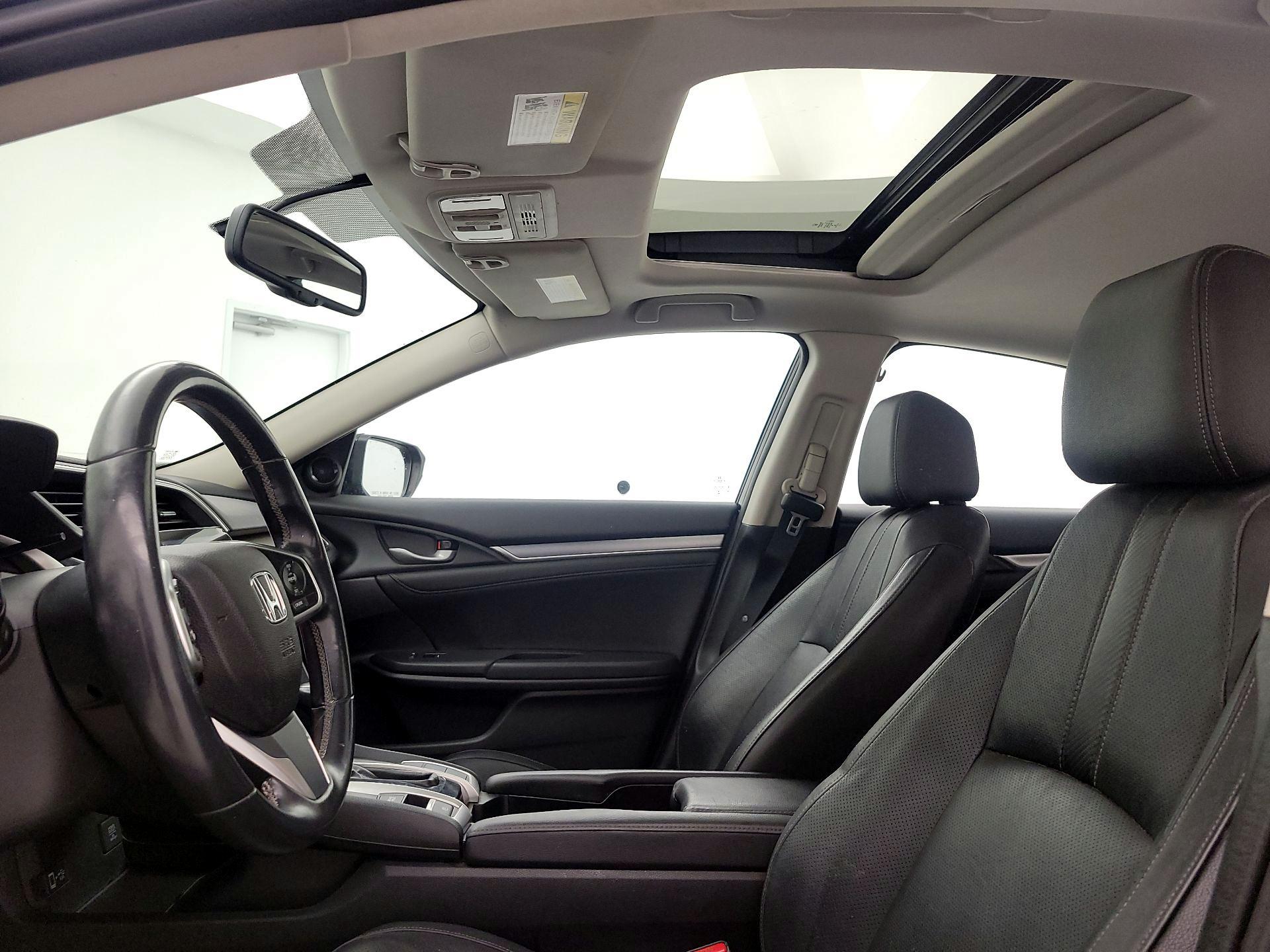 Thumbnail: 2016 Honda Civic - 19