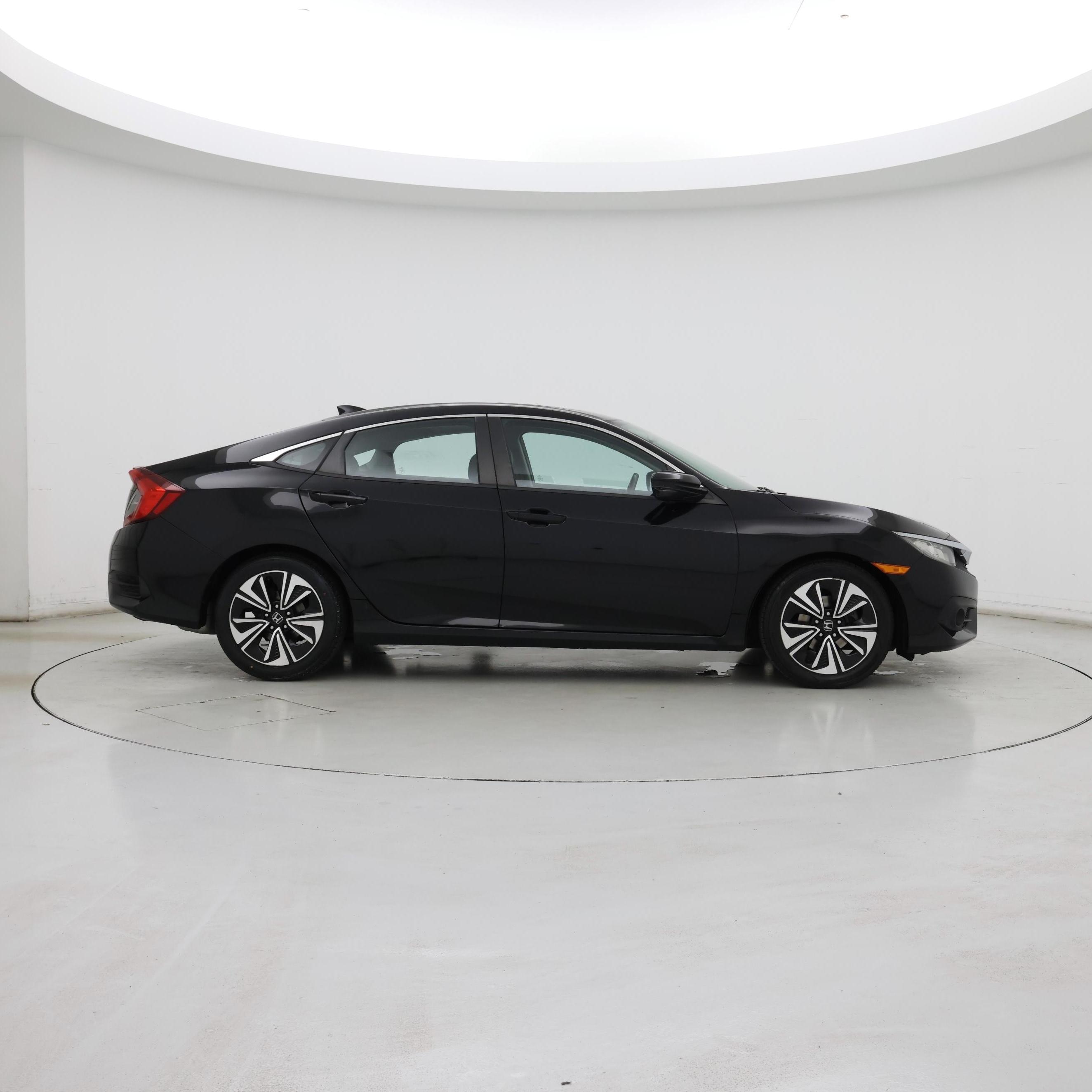 Thumbnail: 2016 Honda Civic - 7