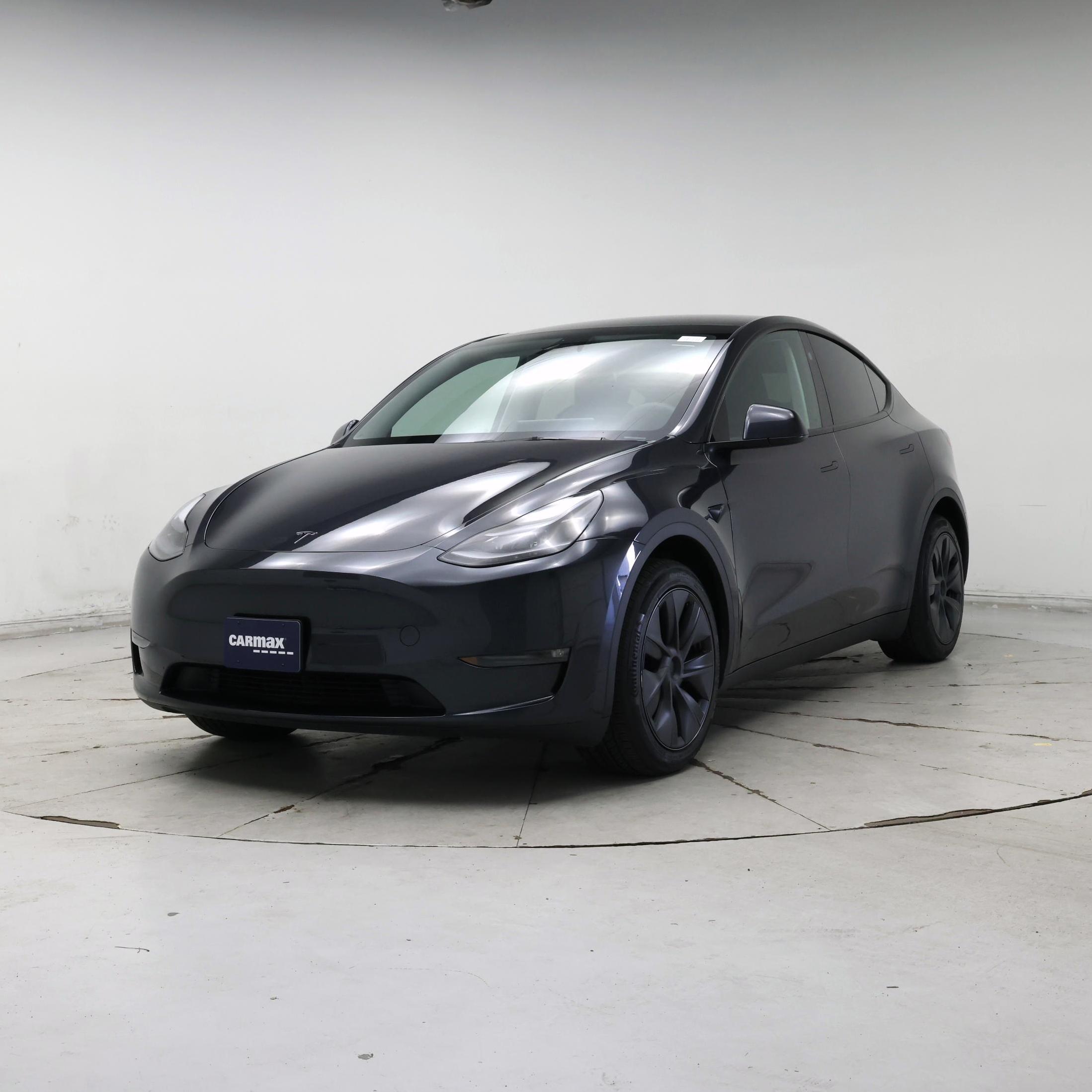 Thumbnail: 2024 Tesla Model Y - 4