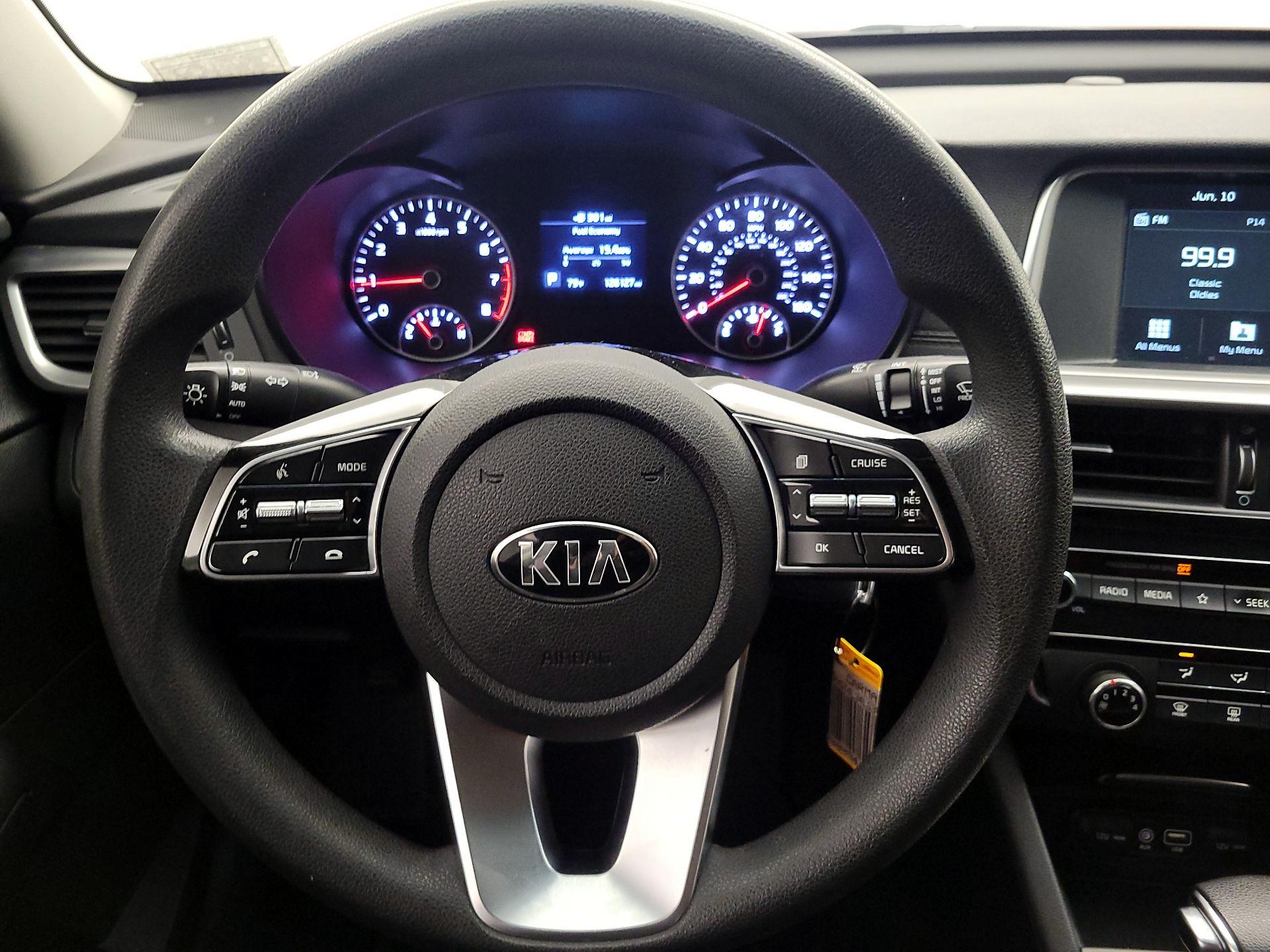 Thumbnail: 2020 Kia Optima - 10