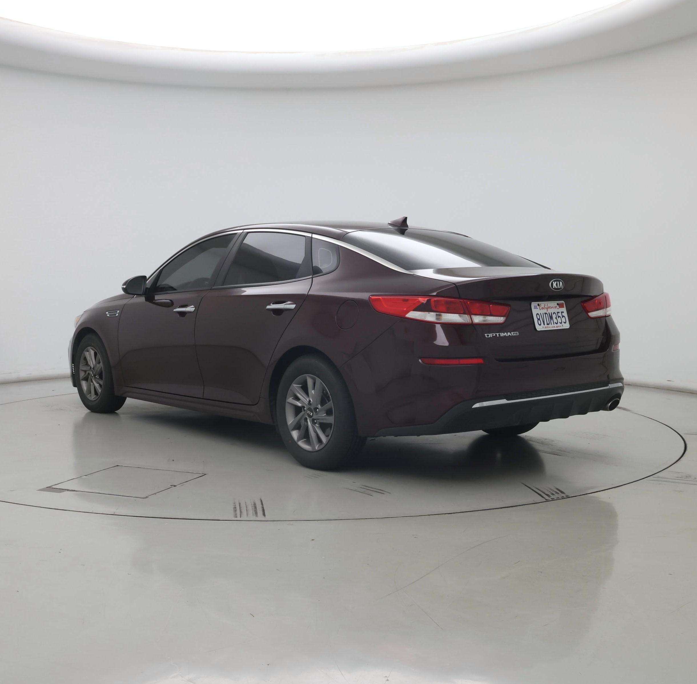 Thumbnail: 2020 Kia Optima - 2