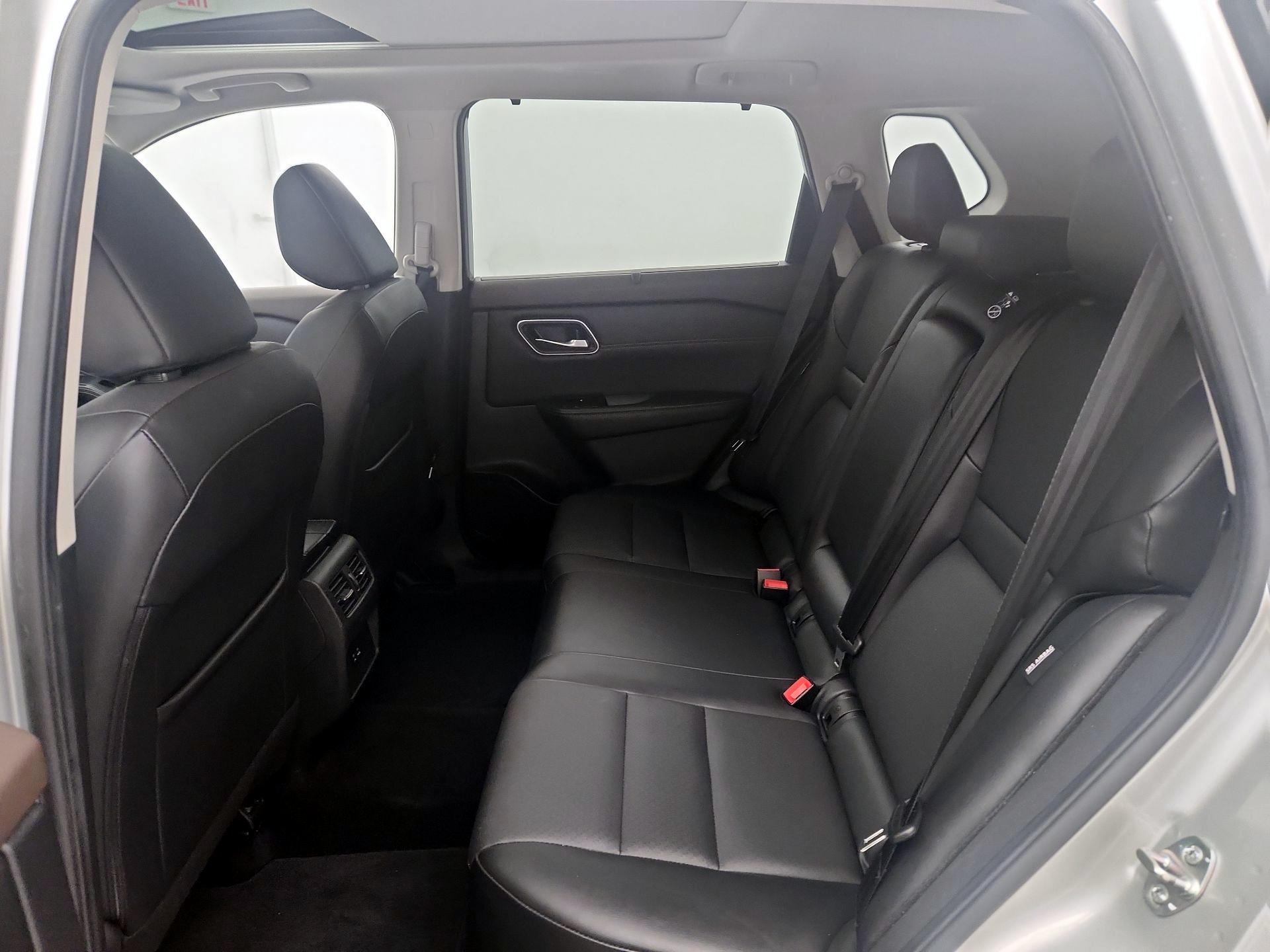 Thumbnail: 2021 Nissan Rogue - 20