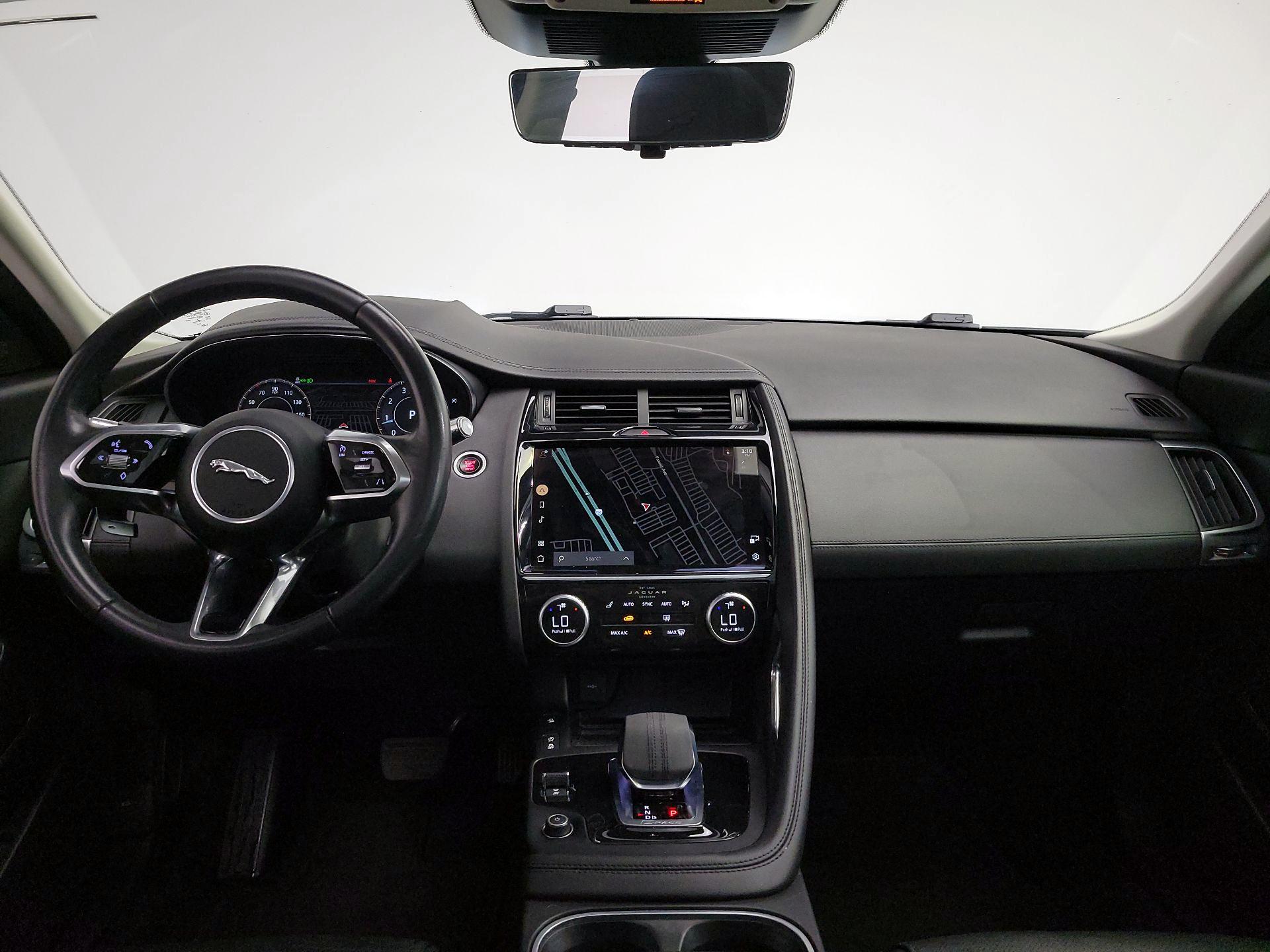 Thumbnail: 2022 Jaguar E-Pace - 9