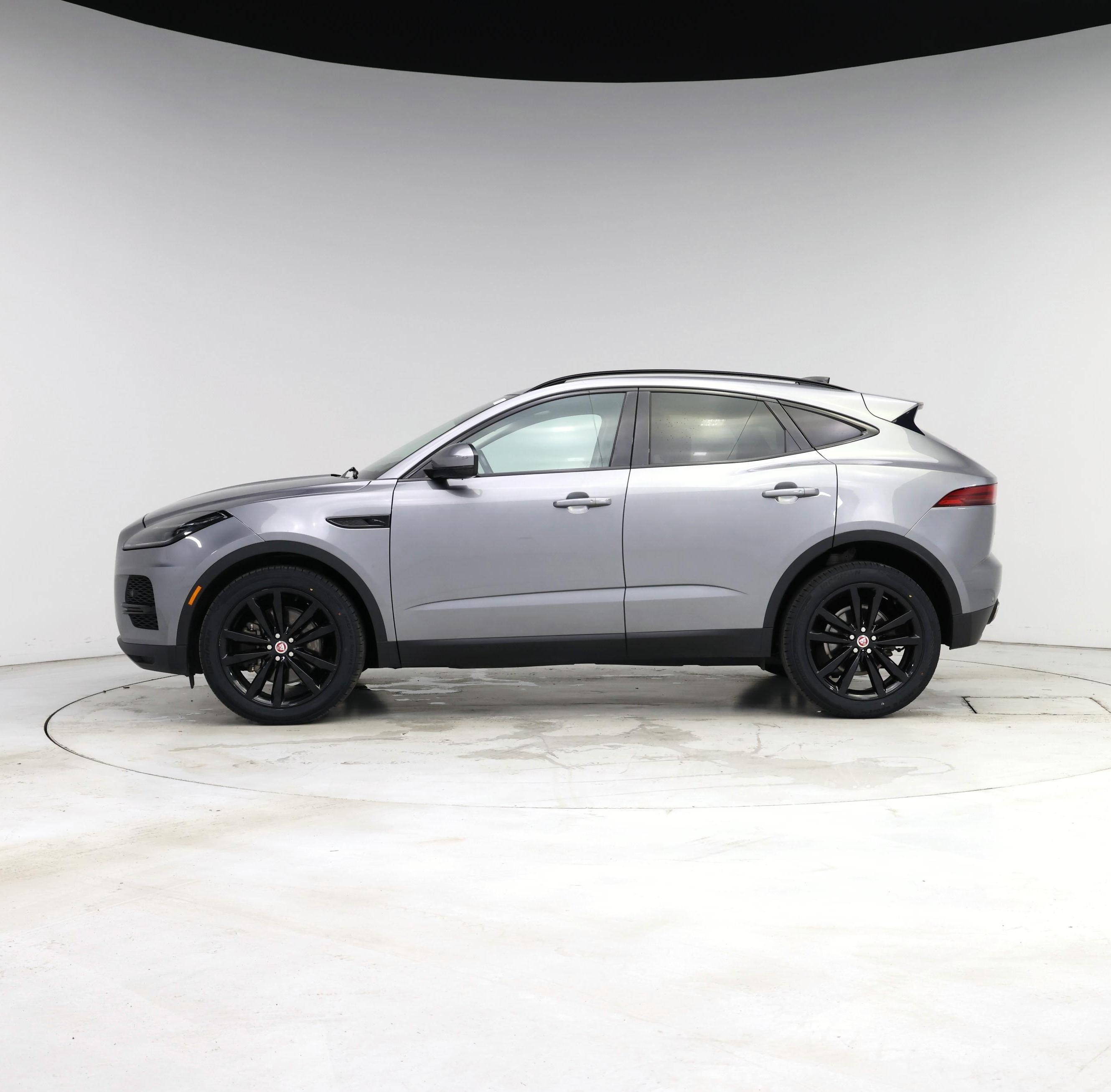 Thumbnail: 2022 Jaguar E-Pace - 3