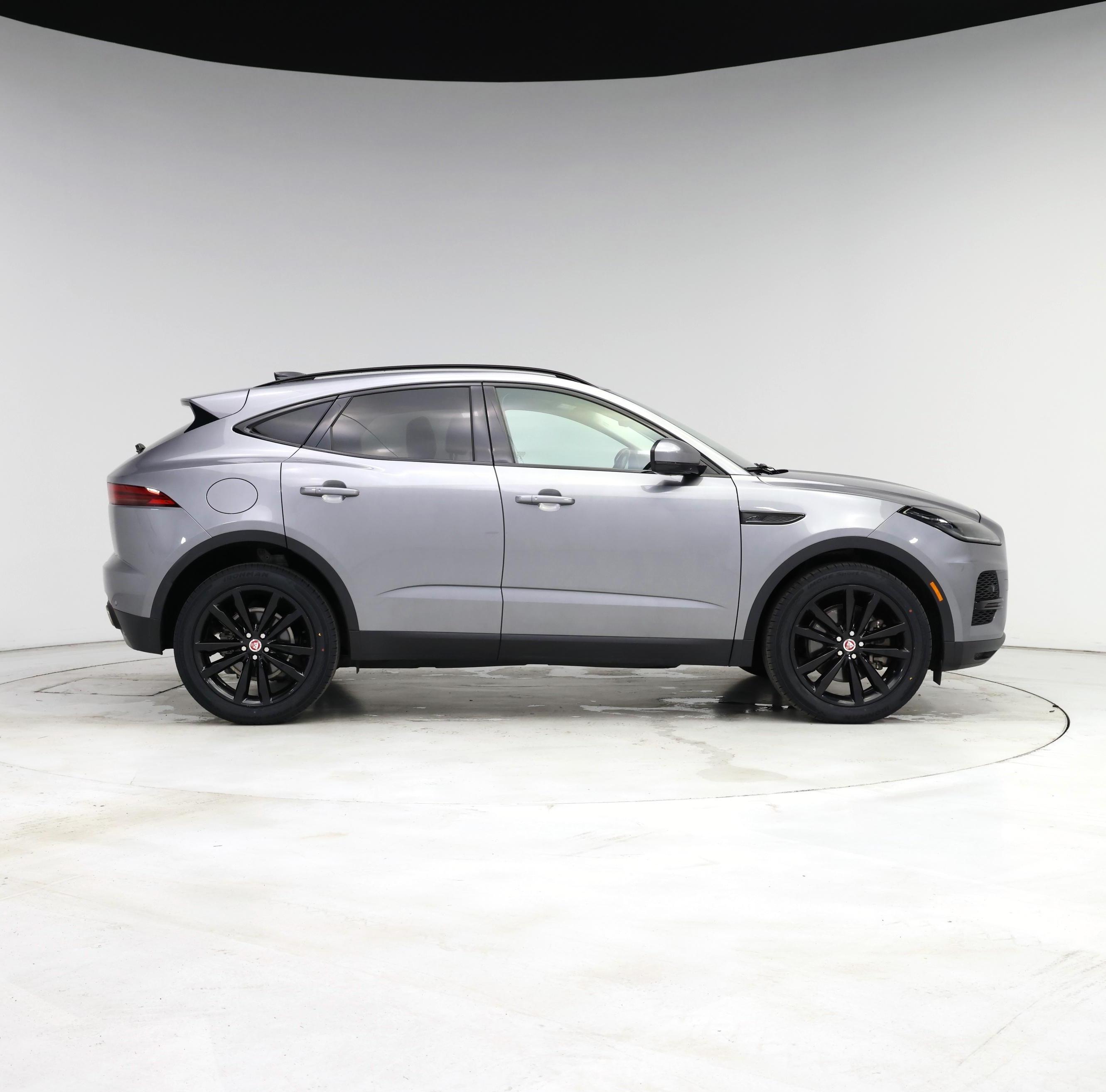 Thumbnail: 2022 Jaguar E-Pace - 7