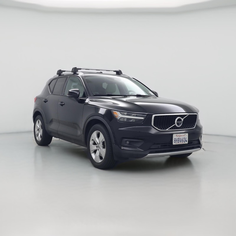 2019 Volvo XC40 T5 Momentum