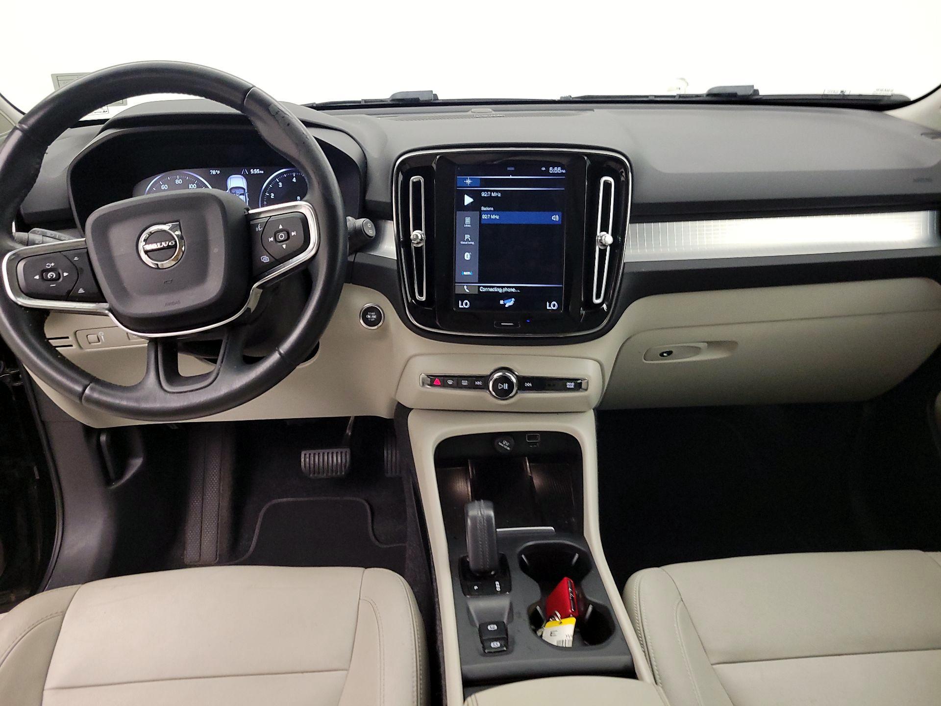 Thumbnail: 2019 Volvo XC40 - 9