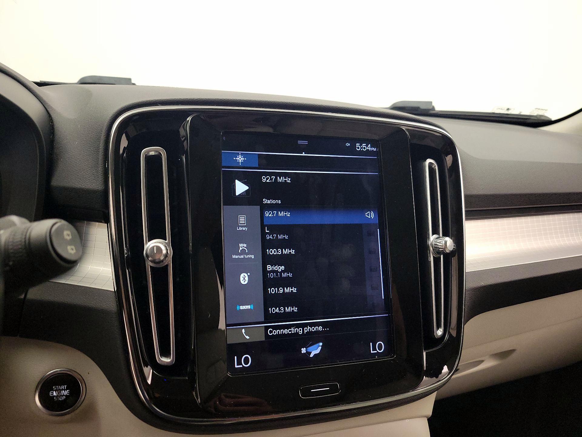 Thumbnail: 2019 Volvo XC40 - 15