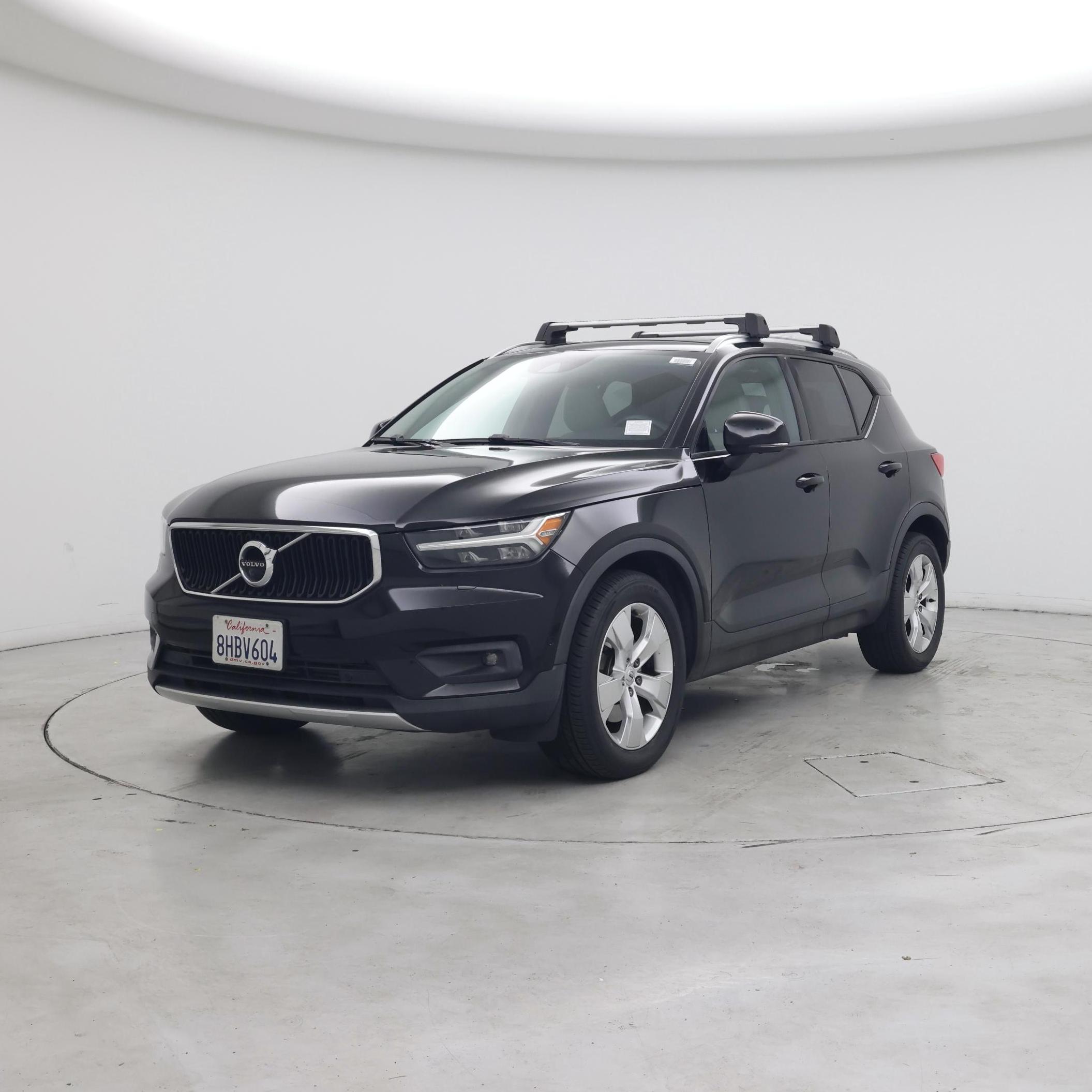 Thumbnail: 2019 Volvo XC40 - 4