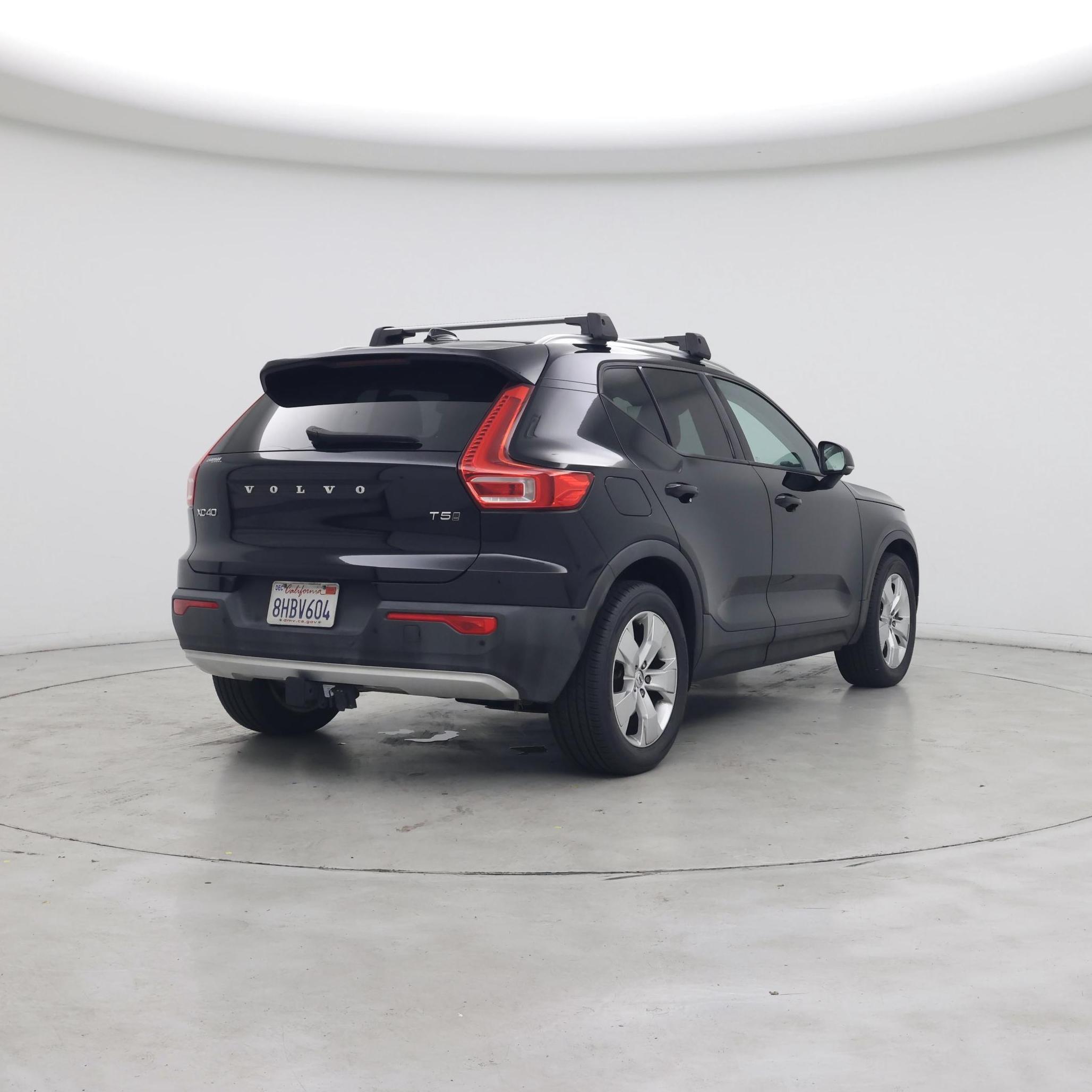 Thumbnail: 2019 Volvo XC40 - 8