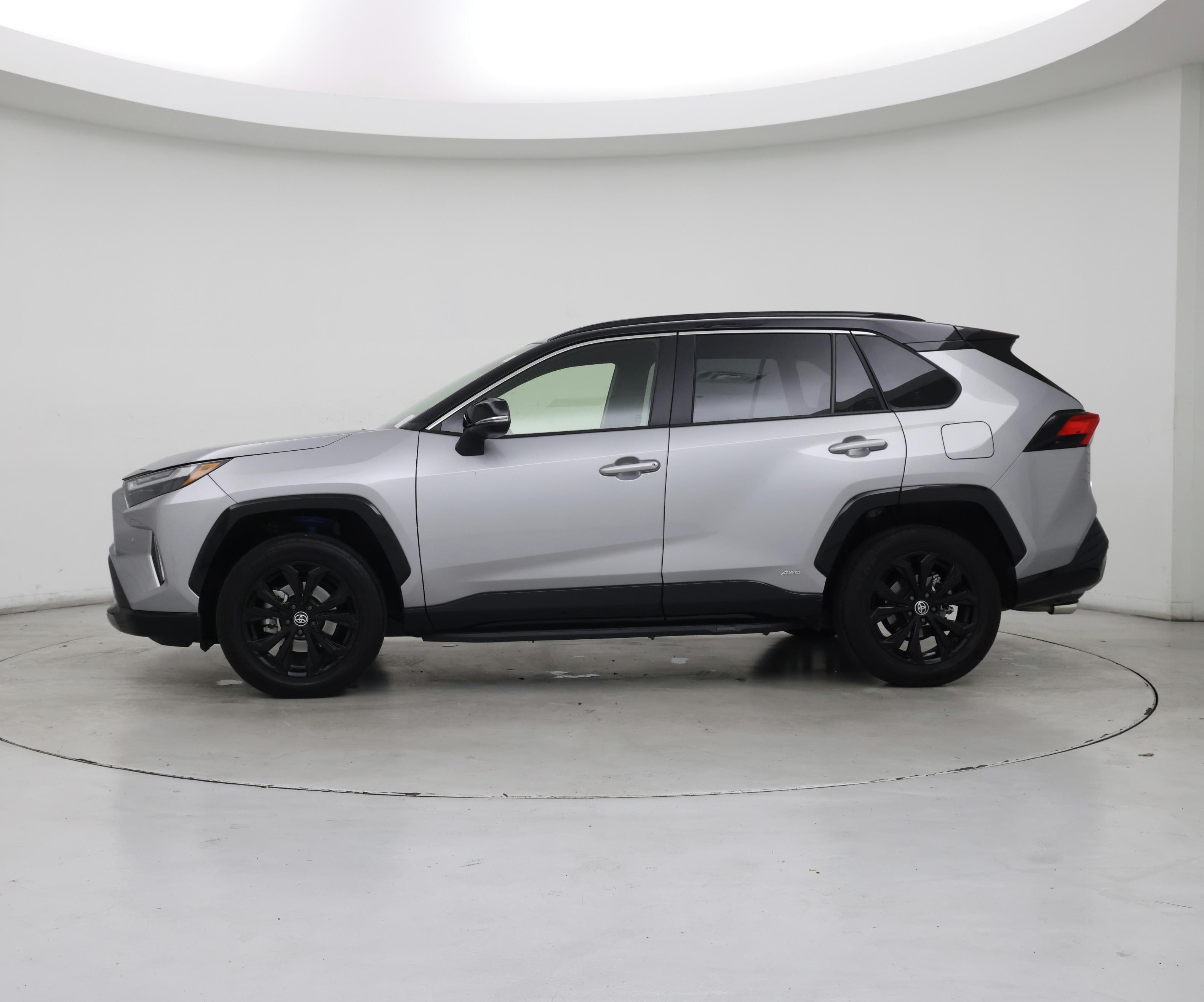 Thumbnail: 2024 Toyota RAV4 - 3
