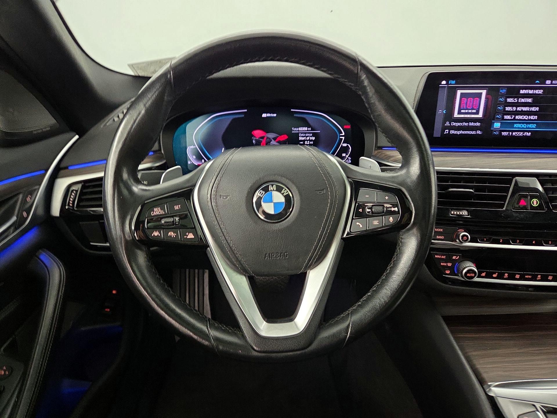 Thumbnail: 2020 BMW 5 Series - 10