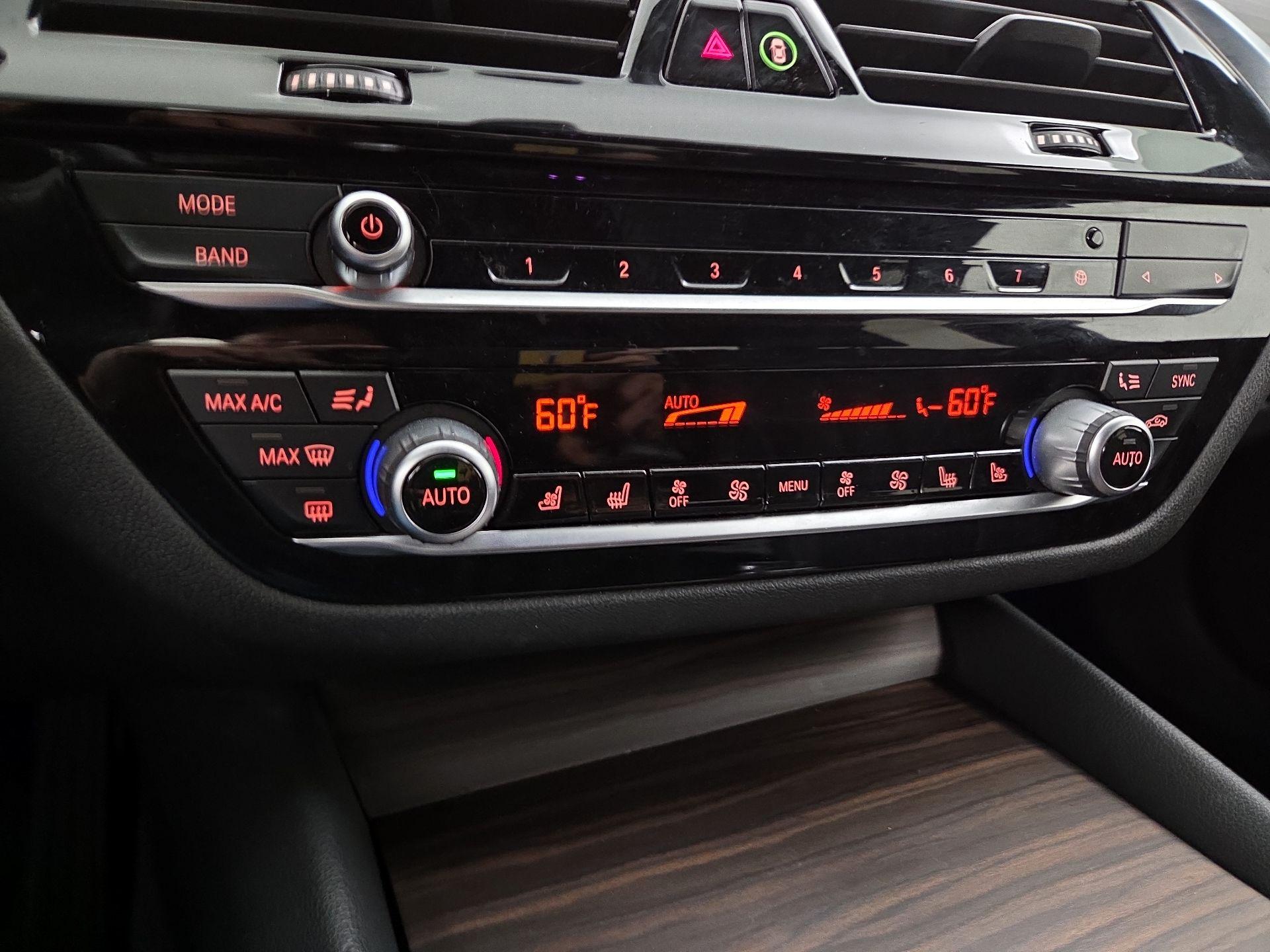 Thumbnail: 2020 BMW 5 Series - 17