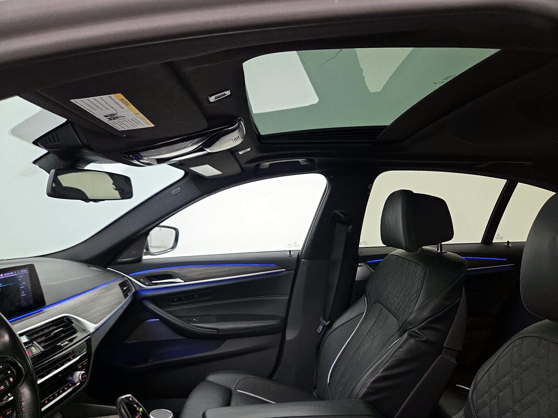 Thumbnail: 2020 BMW 5 Series - 20