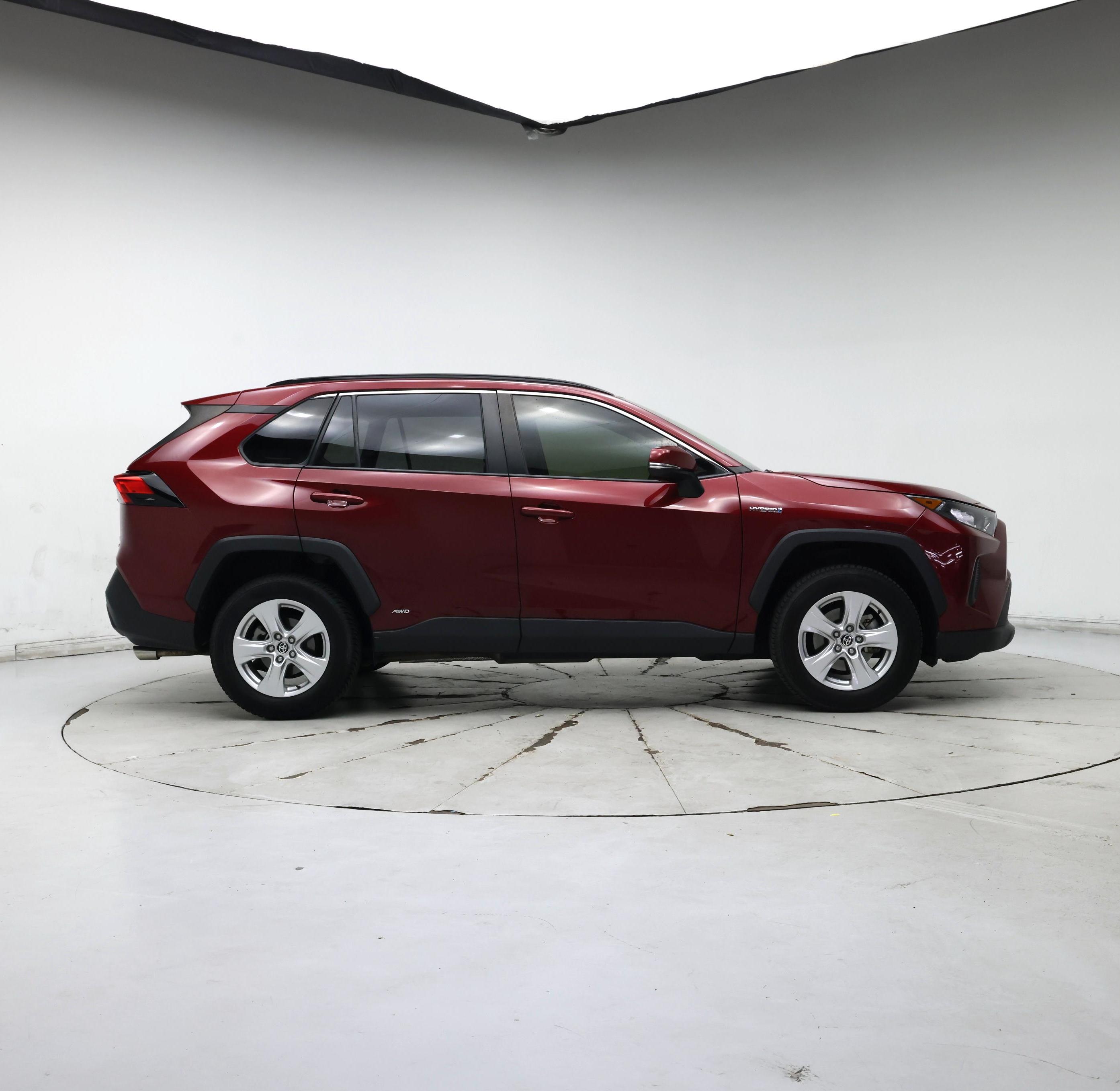 Thumbnail: 2021 Toyota RAV4 - 7