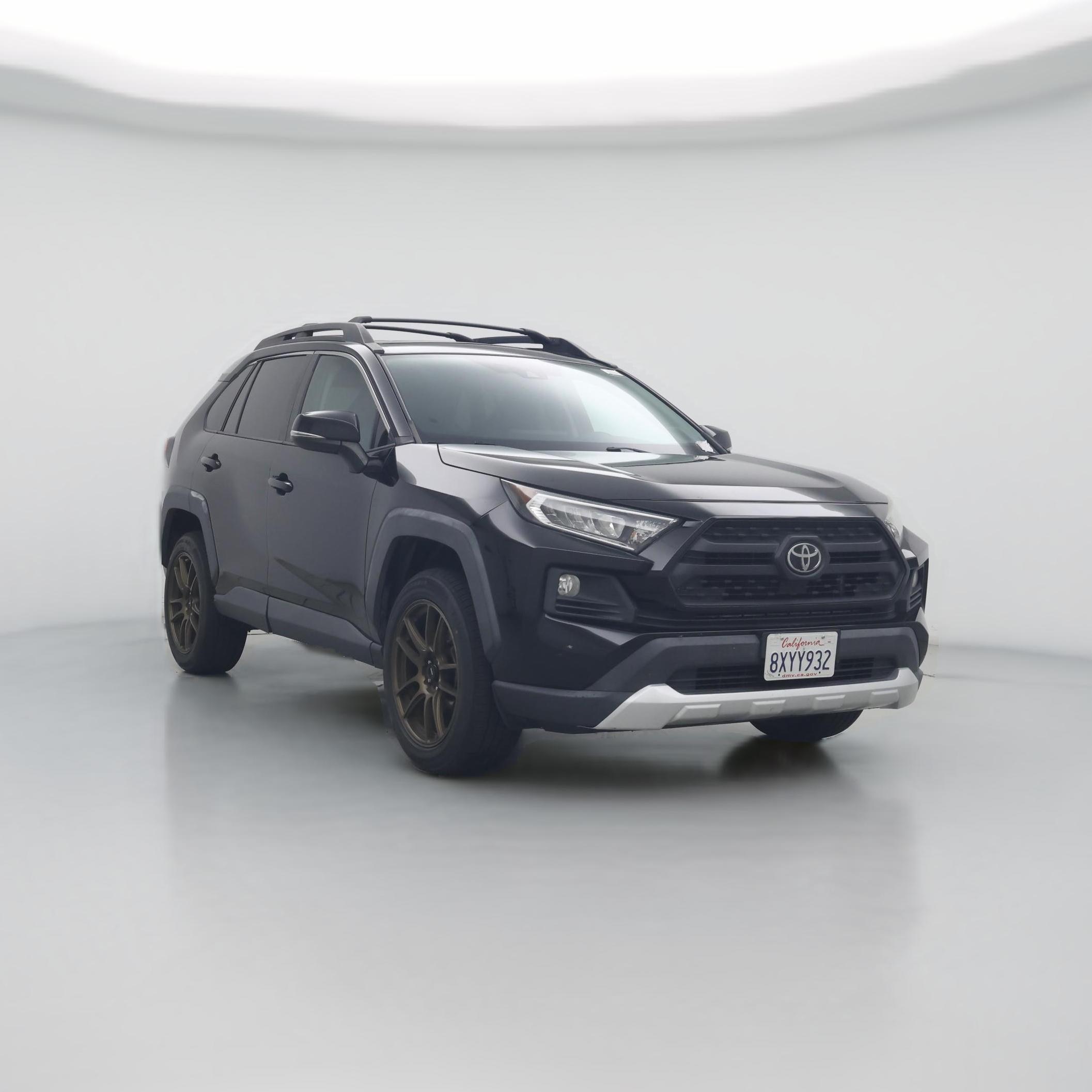 Thumbnail: 2019 Toyota RAV4 - 1