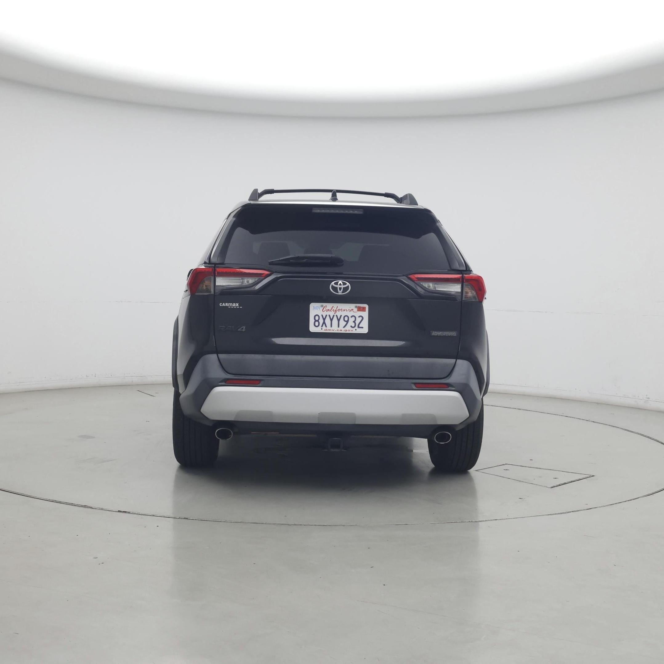 Thumbnail: 2019 Toyota RAV4 - 6