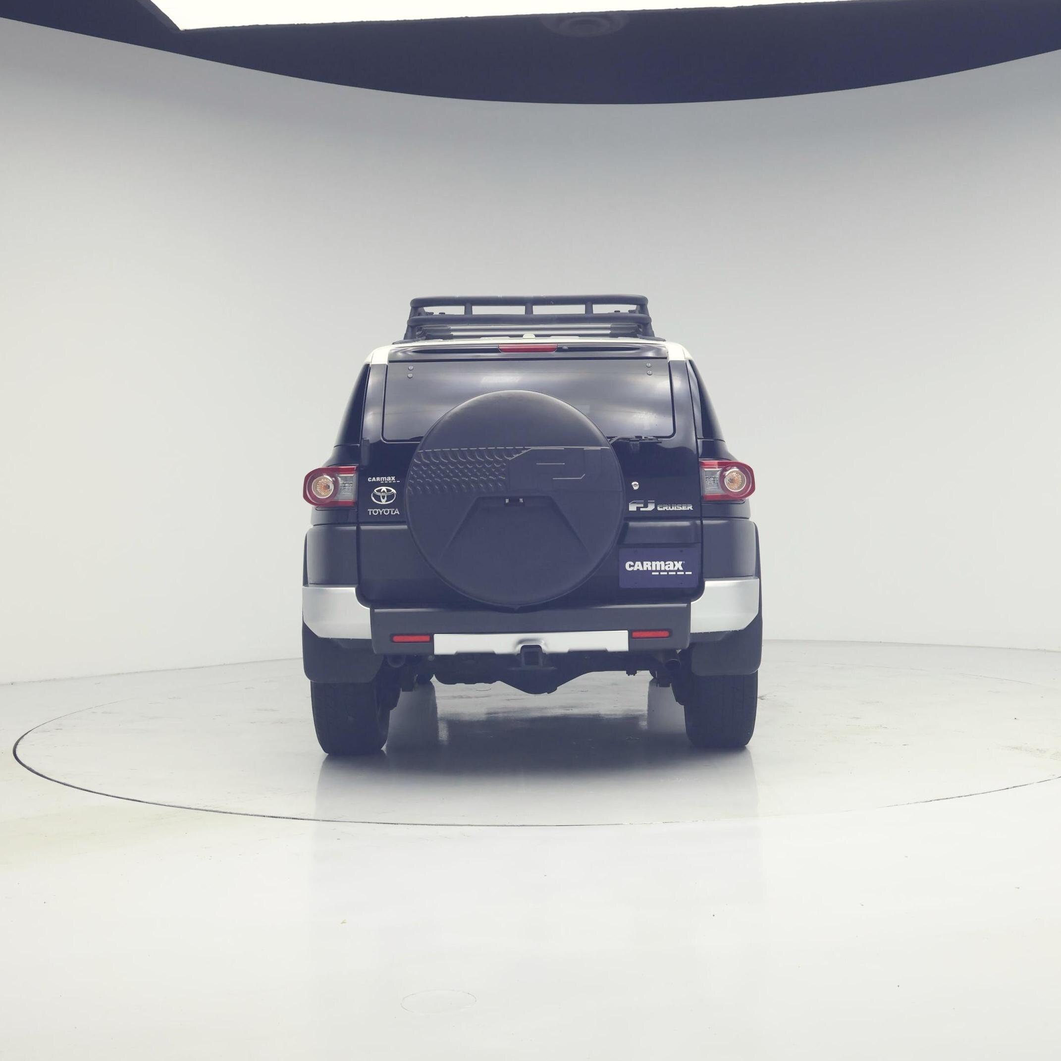Thumbnail: 2014 Toyota FJ Cruiser - 6