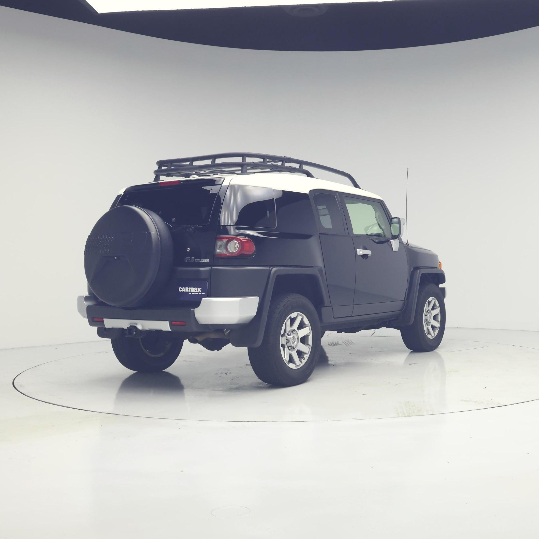 Thumbnail: 2014 Toyota FJ Cruiser - 8