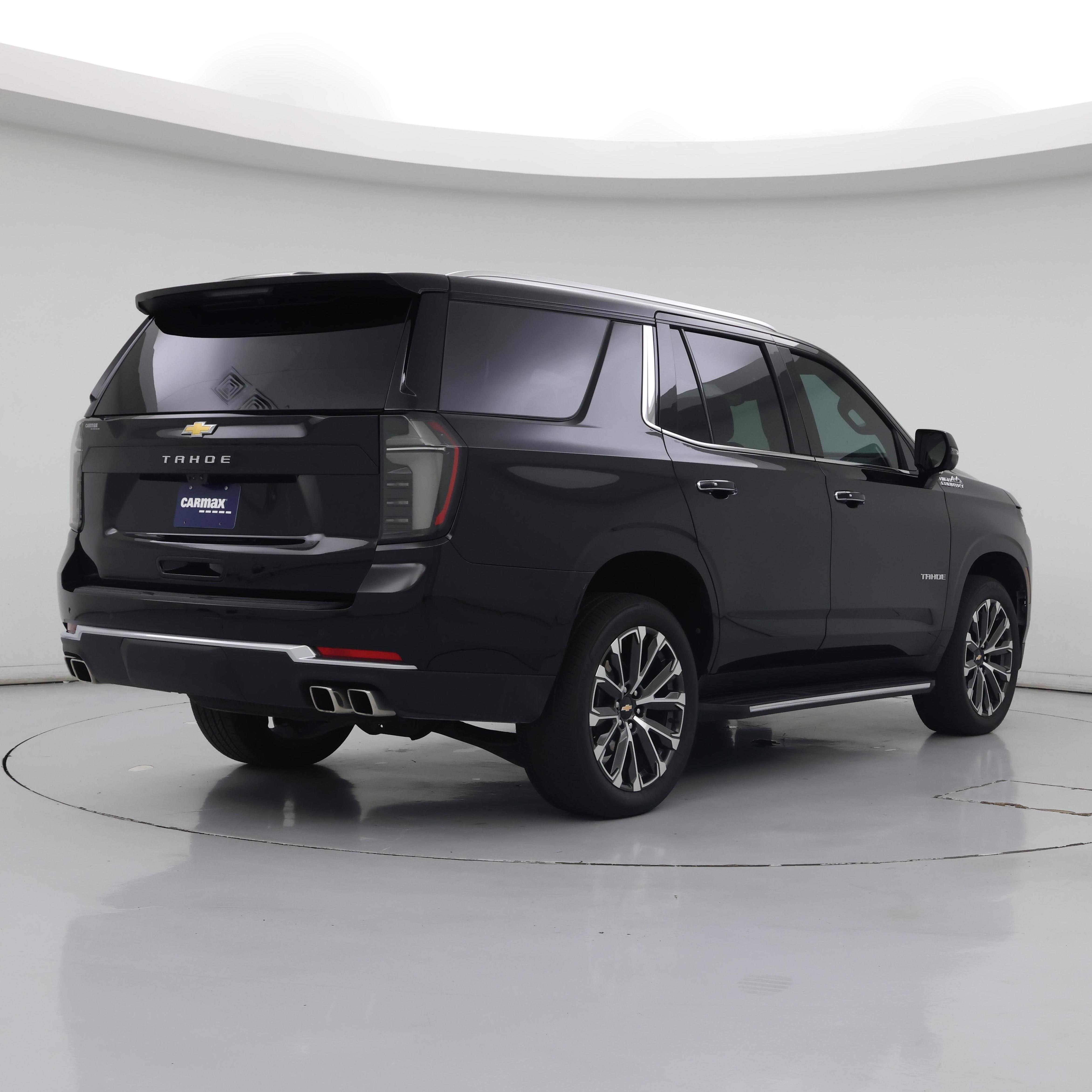 Thumbnail: 2025 Chevrolet Tahoe - 8