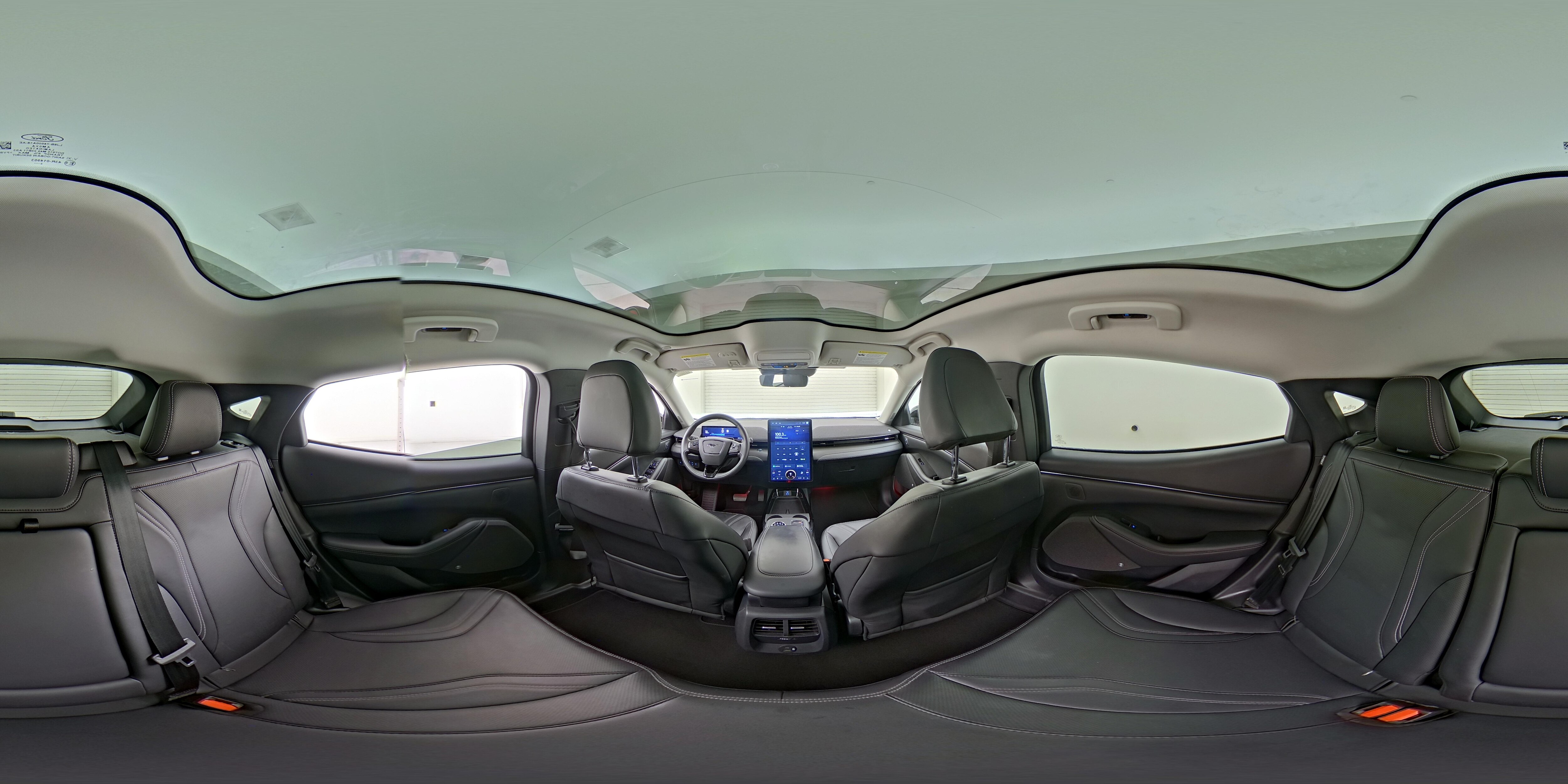 2022 Ford Mustang Mach-E Premium AWD - Photo 27