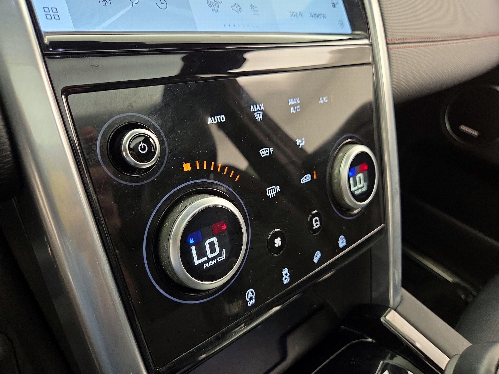 2023 Land Rover Discovery Sport SE - Photo 18