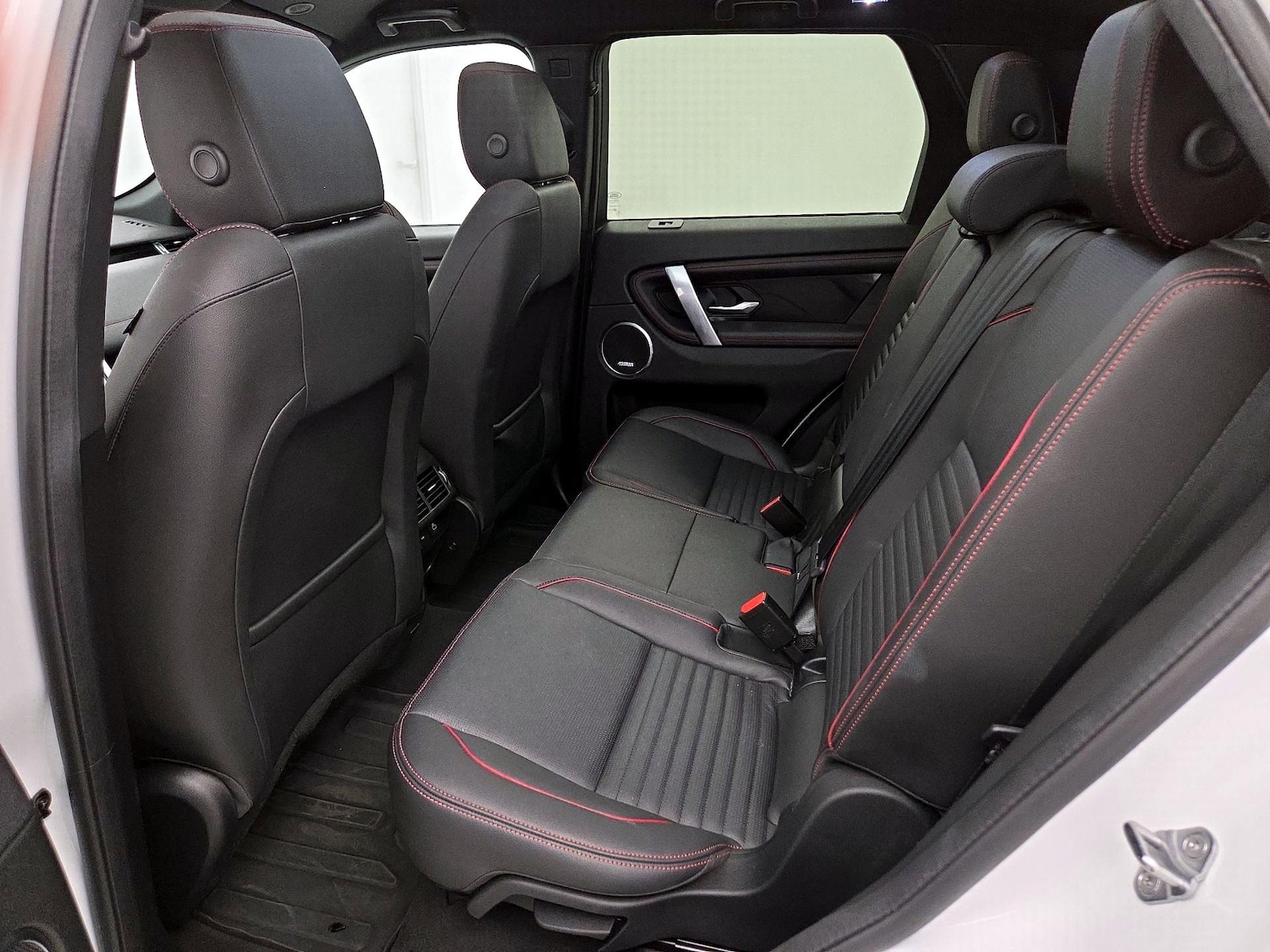2023 Land Rover Discovery Sport SE - Photo 22