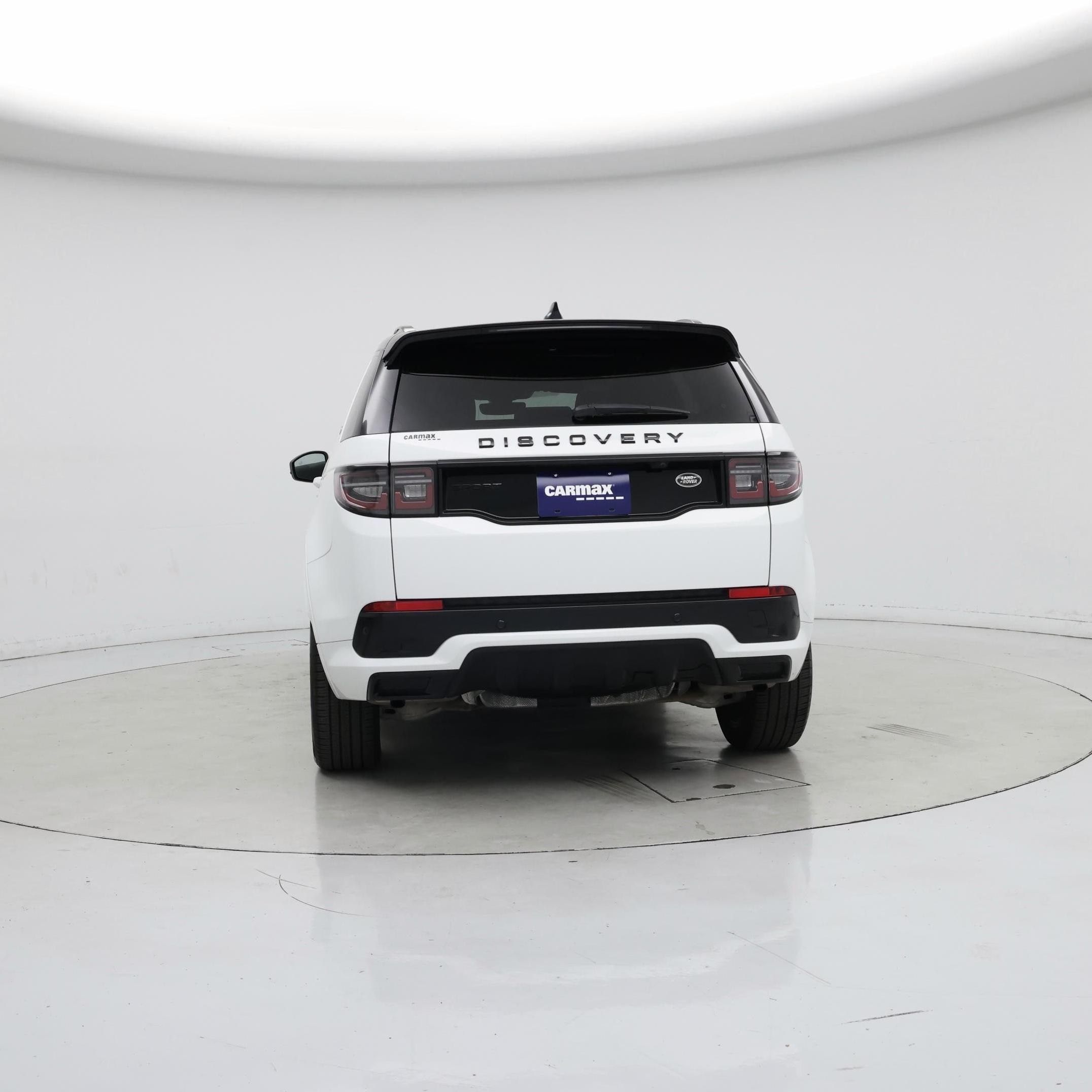 Thumbnail: 2023 Land Rover Discovery Sport - 6