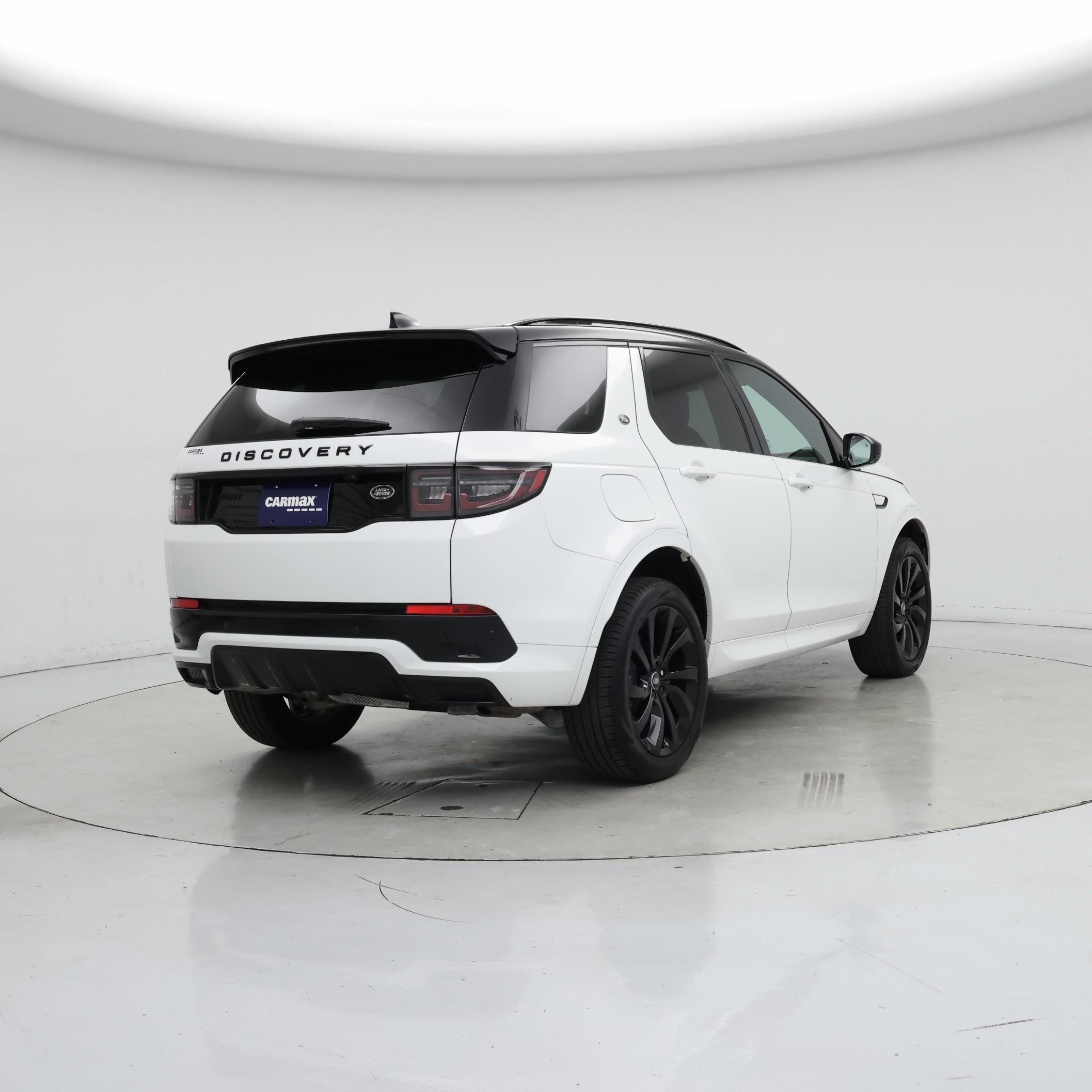 Thumbnail: 2023 Land Rover Discovery Sport - 8