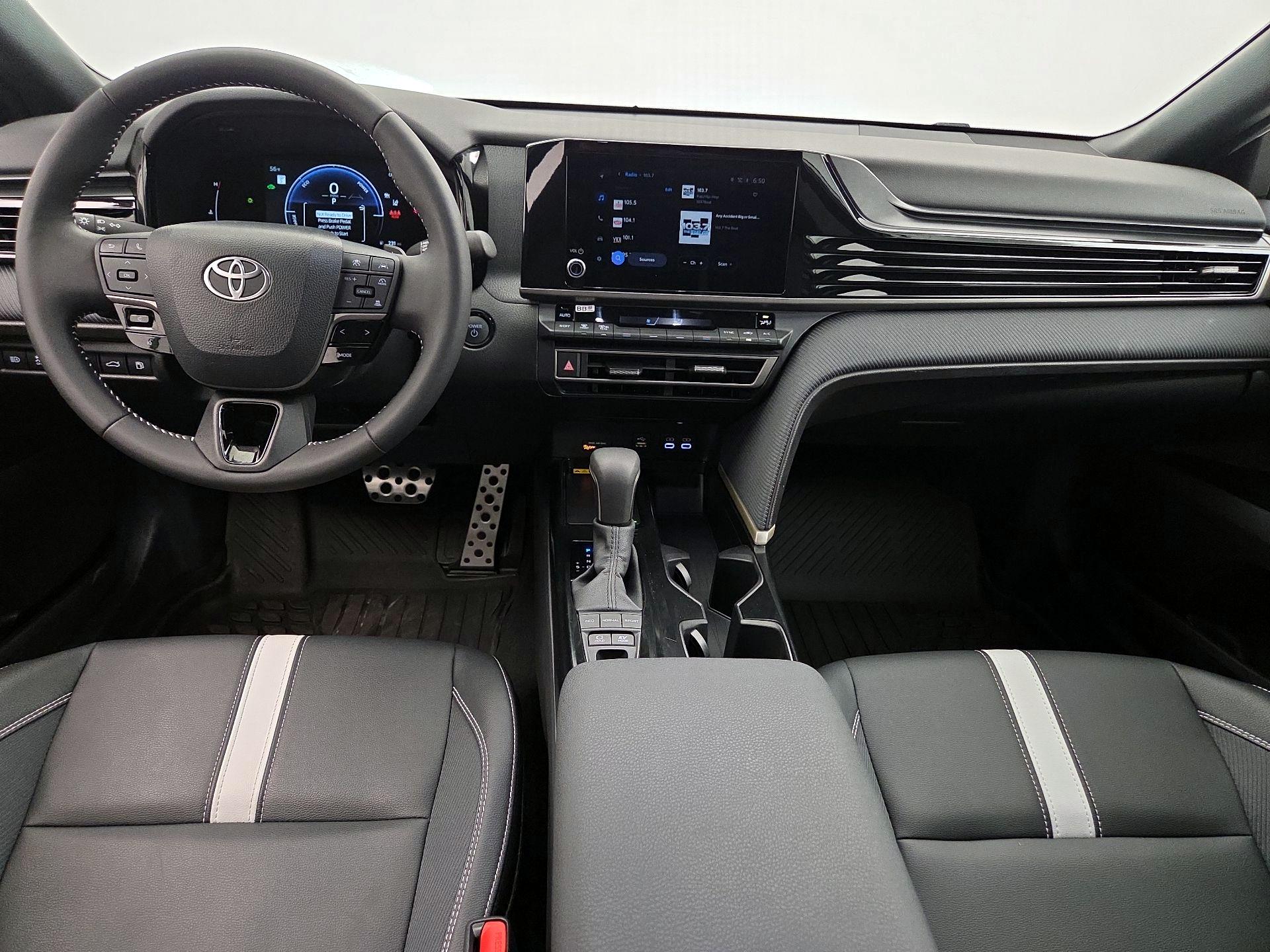 Thumbnail: 2025 Toyota Camry - 9