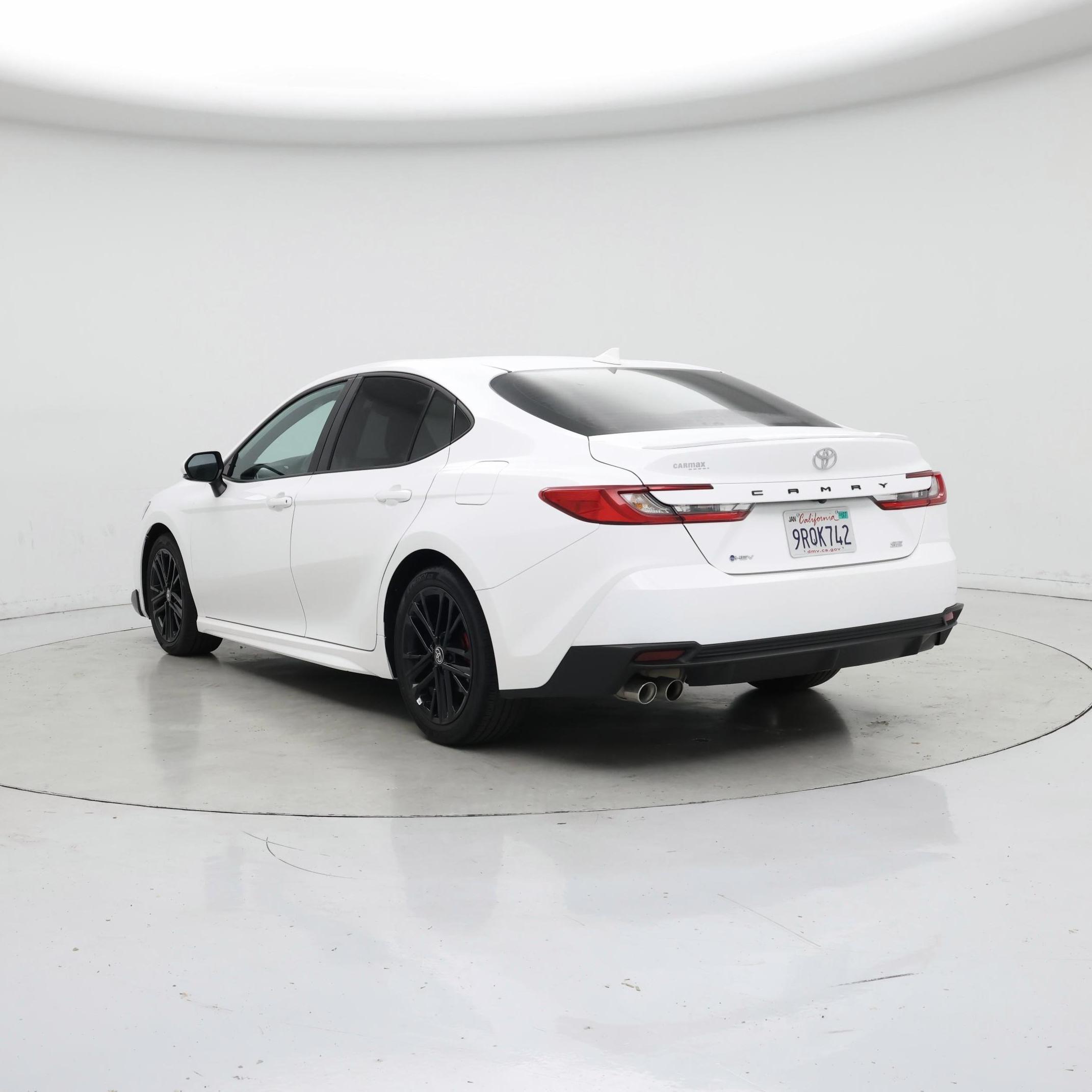 Thumbnail: 2025 Toyota Camry - 2